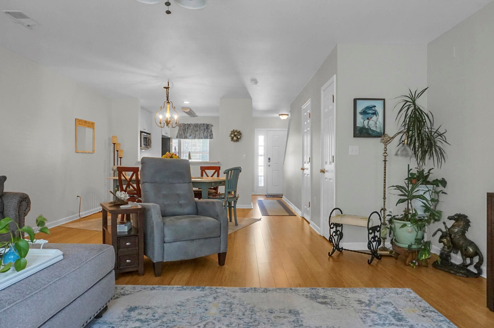 1139 Island Club Dr, Charleston SC  29492-8110 exterior