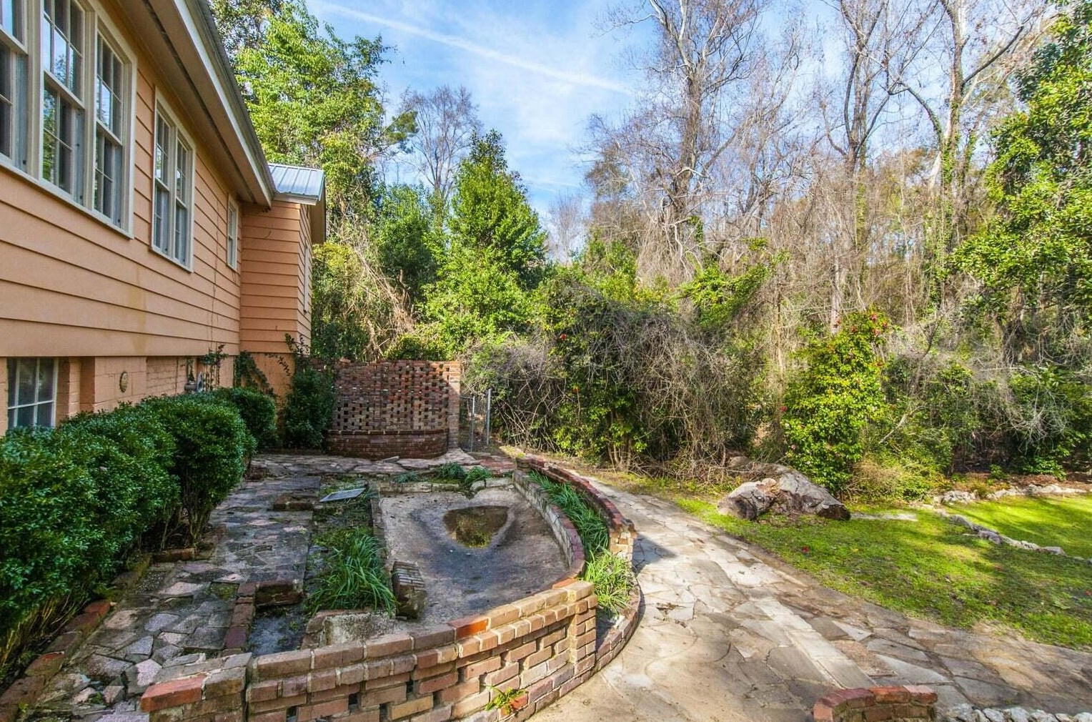 166 Hiers Cor Rd, Walterboro SC  29488-5629 exterior