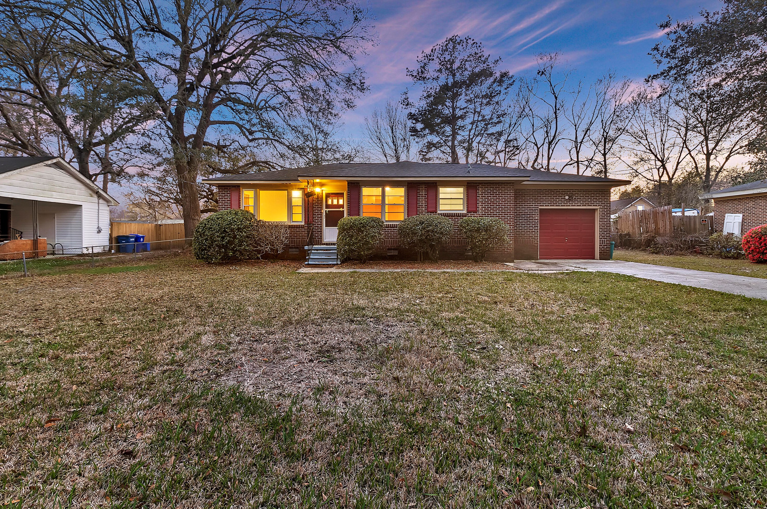 2619 Church Crk Dr, Charleston SC exterior