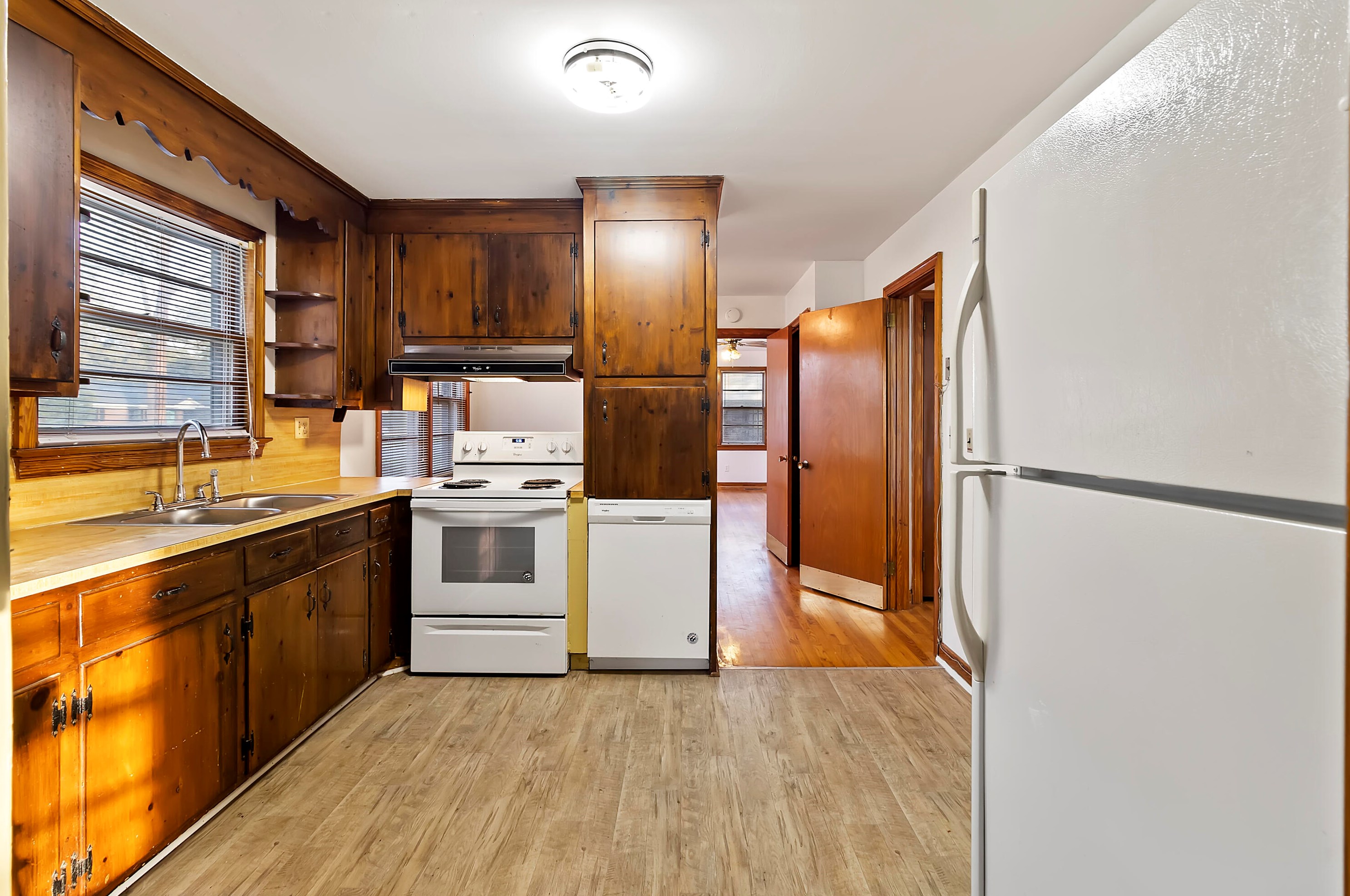 2619 Church Crk Dr, Charleston SC exterior