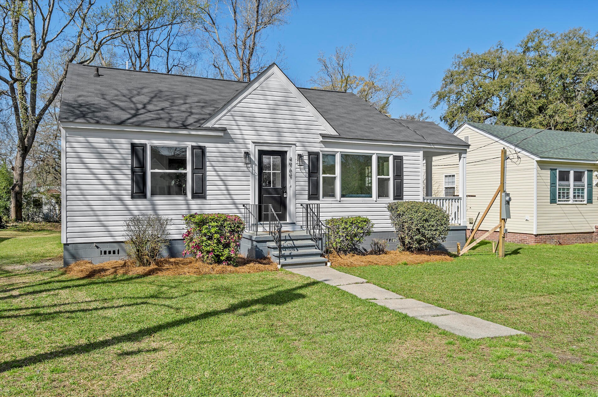 4969 Alpha St, Charleston, SC 29405-4303