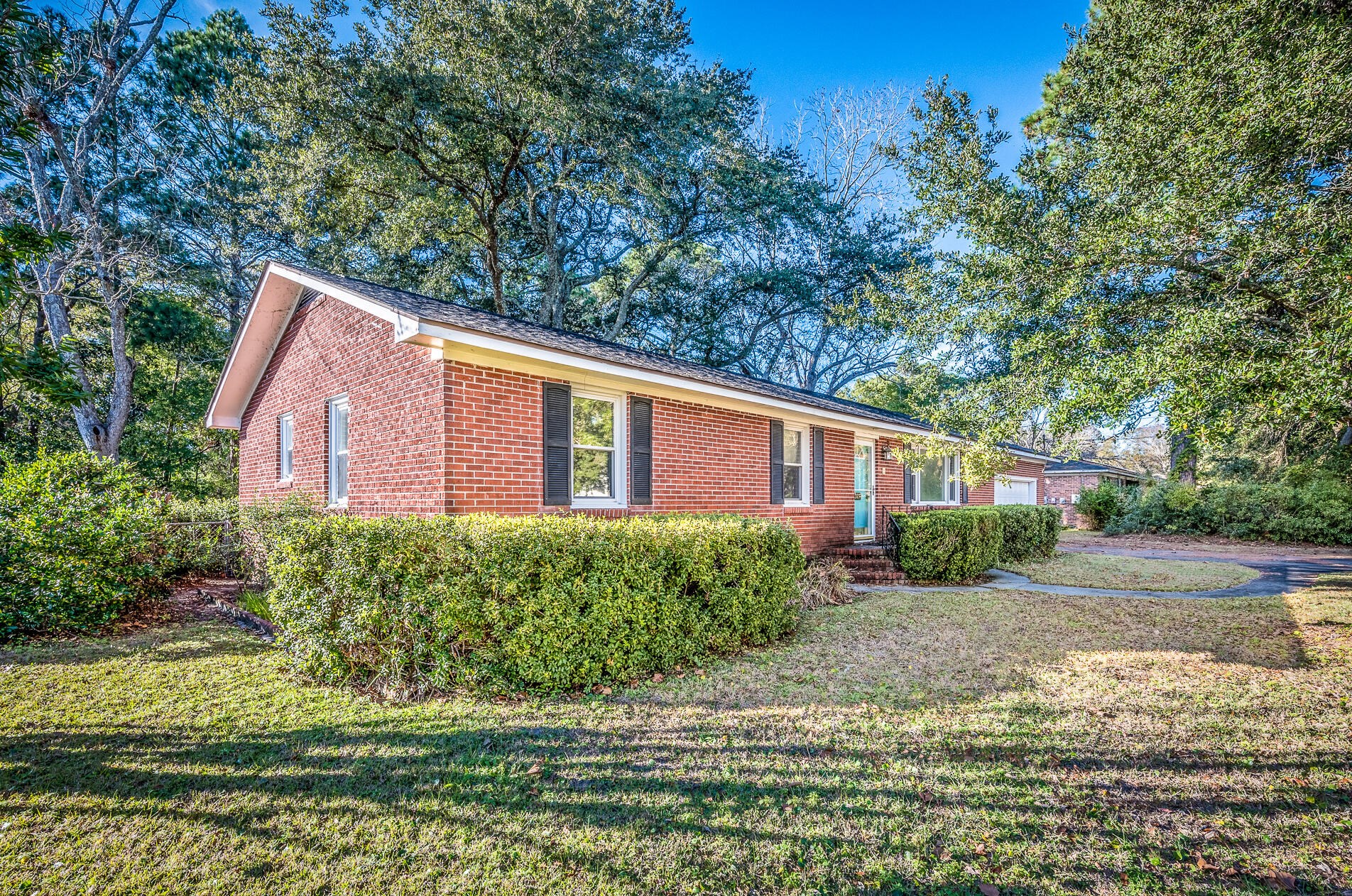 327 Huntley Dr, Charleston, SC 29407-6995