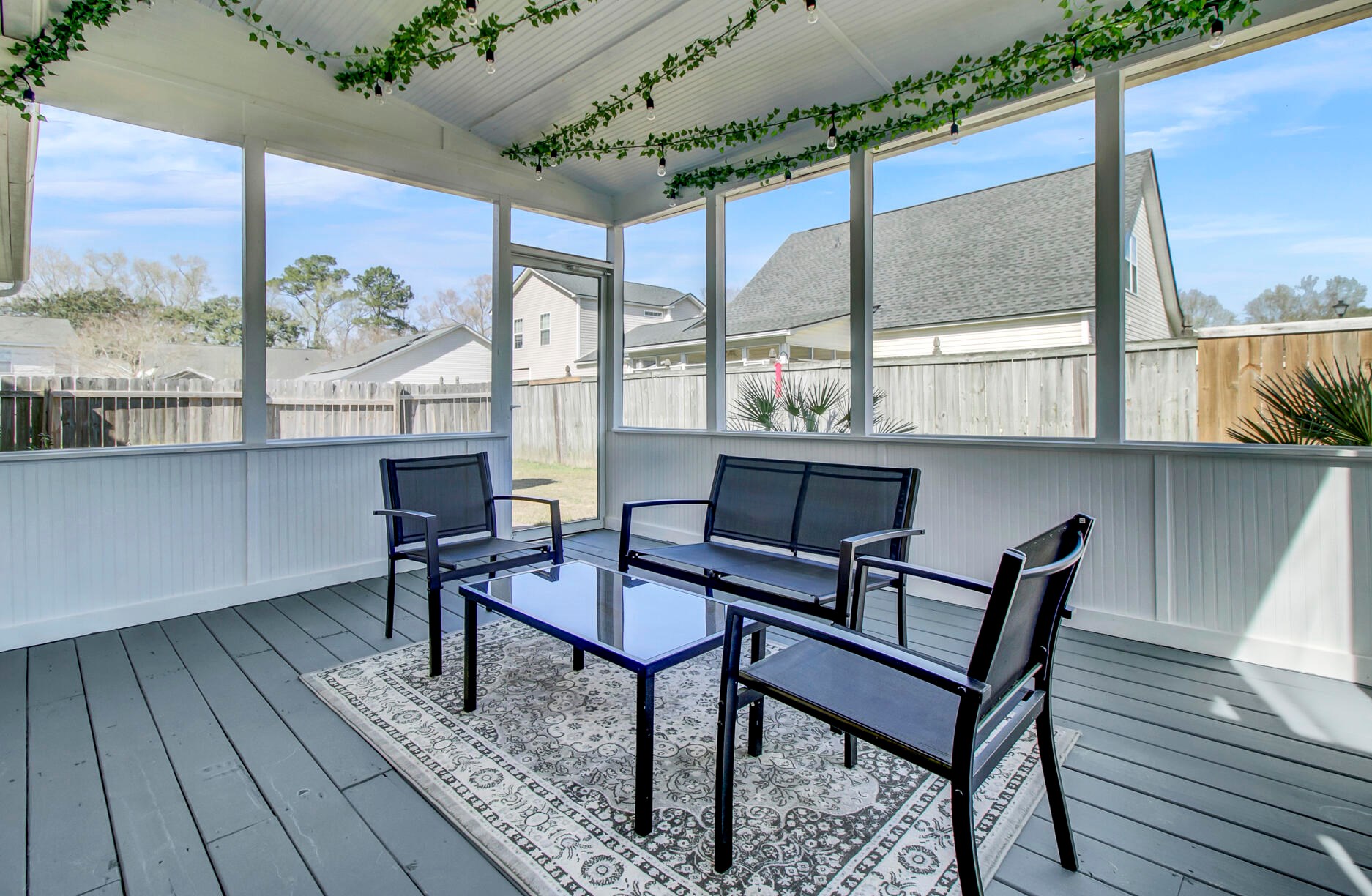 1421 Pinethicket Dr, Summerville SC  29483-8661 exterior