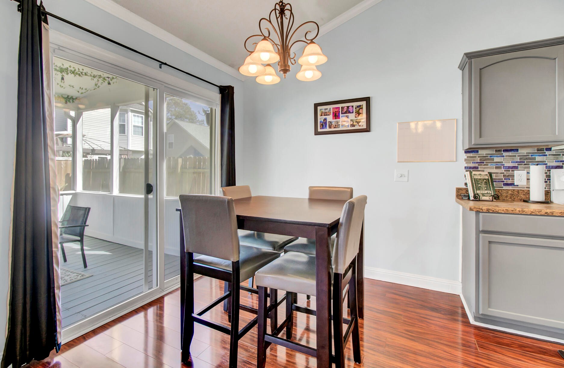 1421 Pinethicket Dr, Summerville SC  29483-8661 exterior