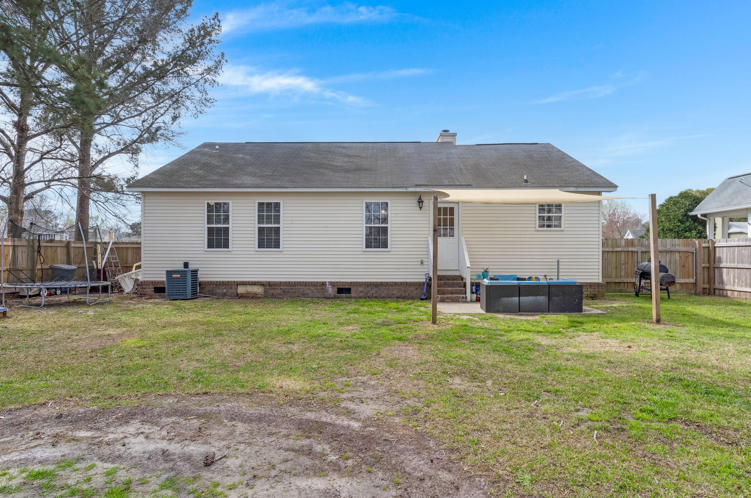 106 Rail Dr, Summerville SC  29483-7744 exterior