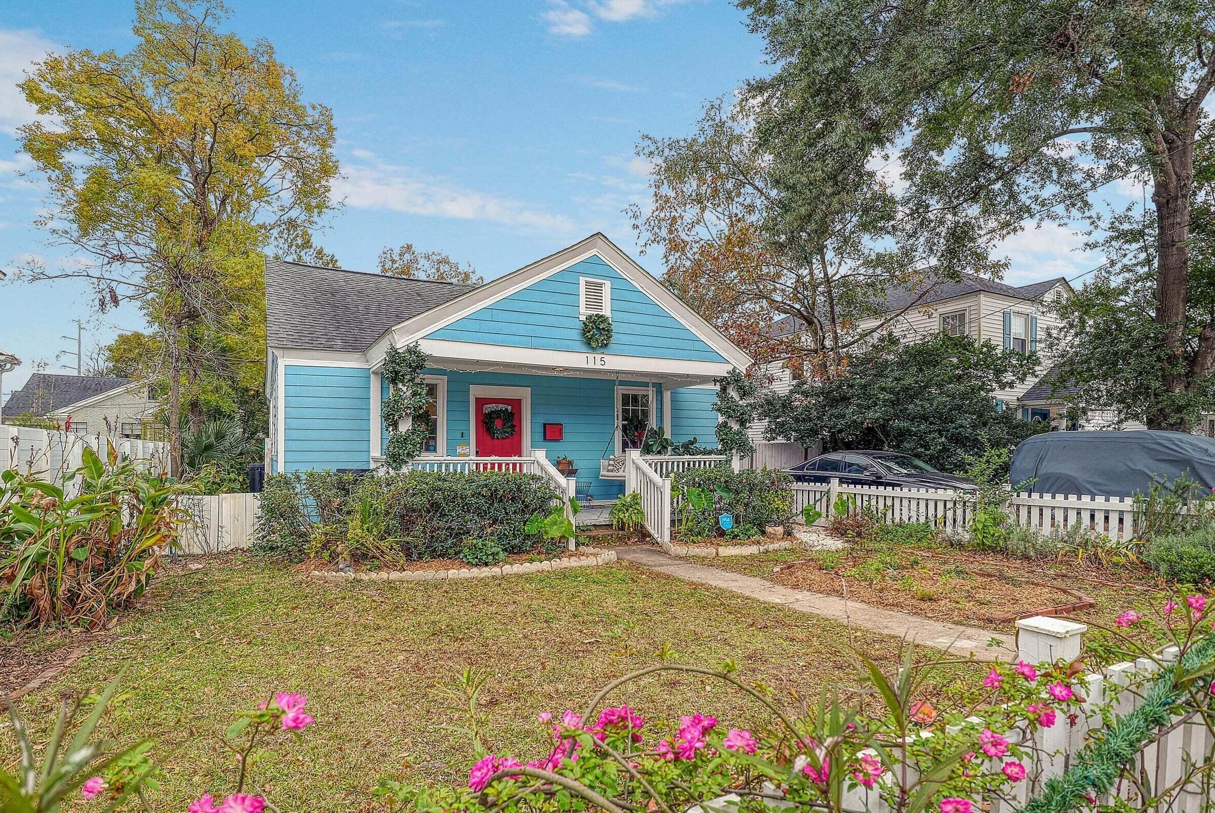 115 Peachtree St, Charleston SC  29403-3329 exterior