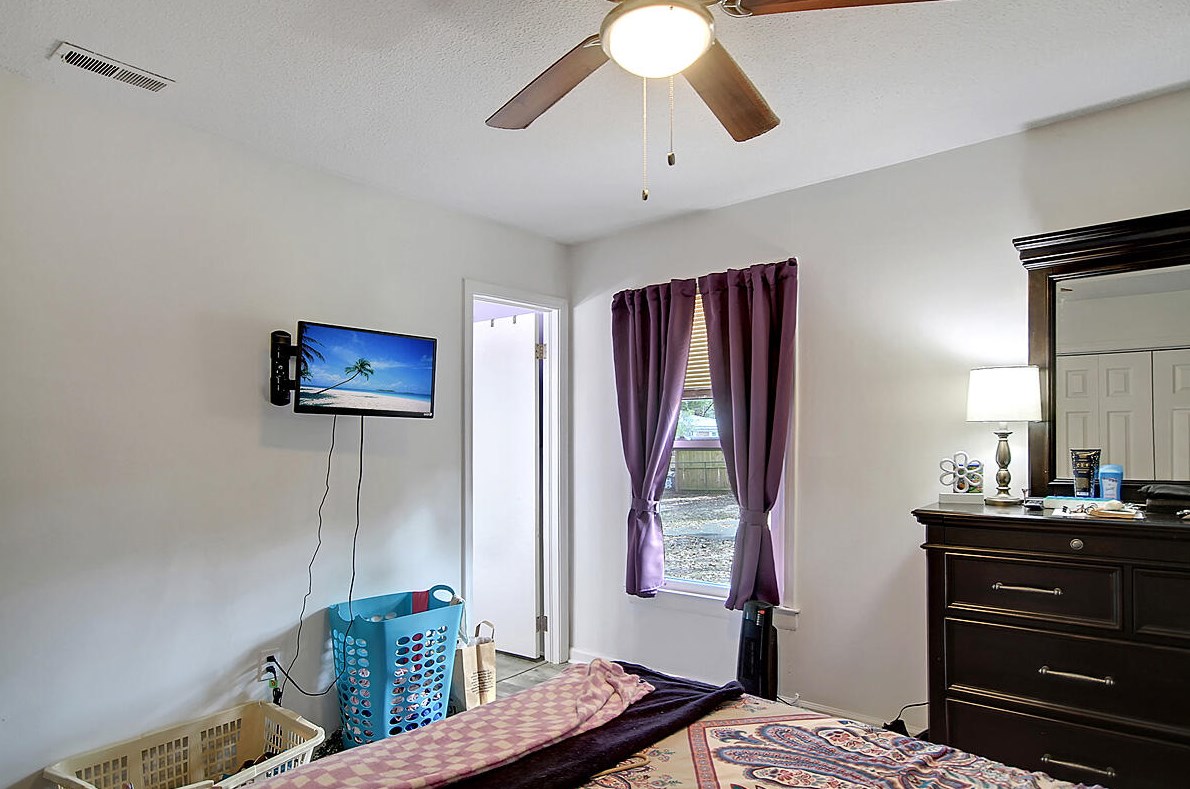 314 Breland St, Walterboro SC  29488-3210 exterior