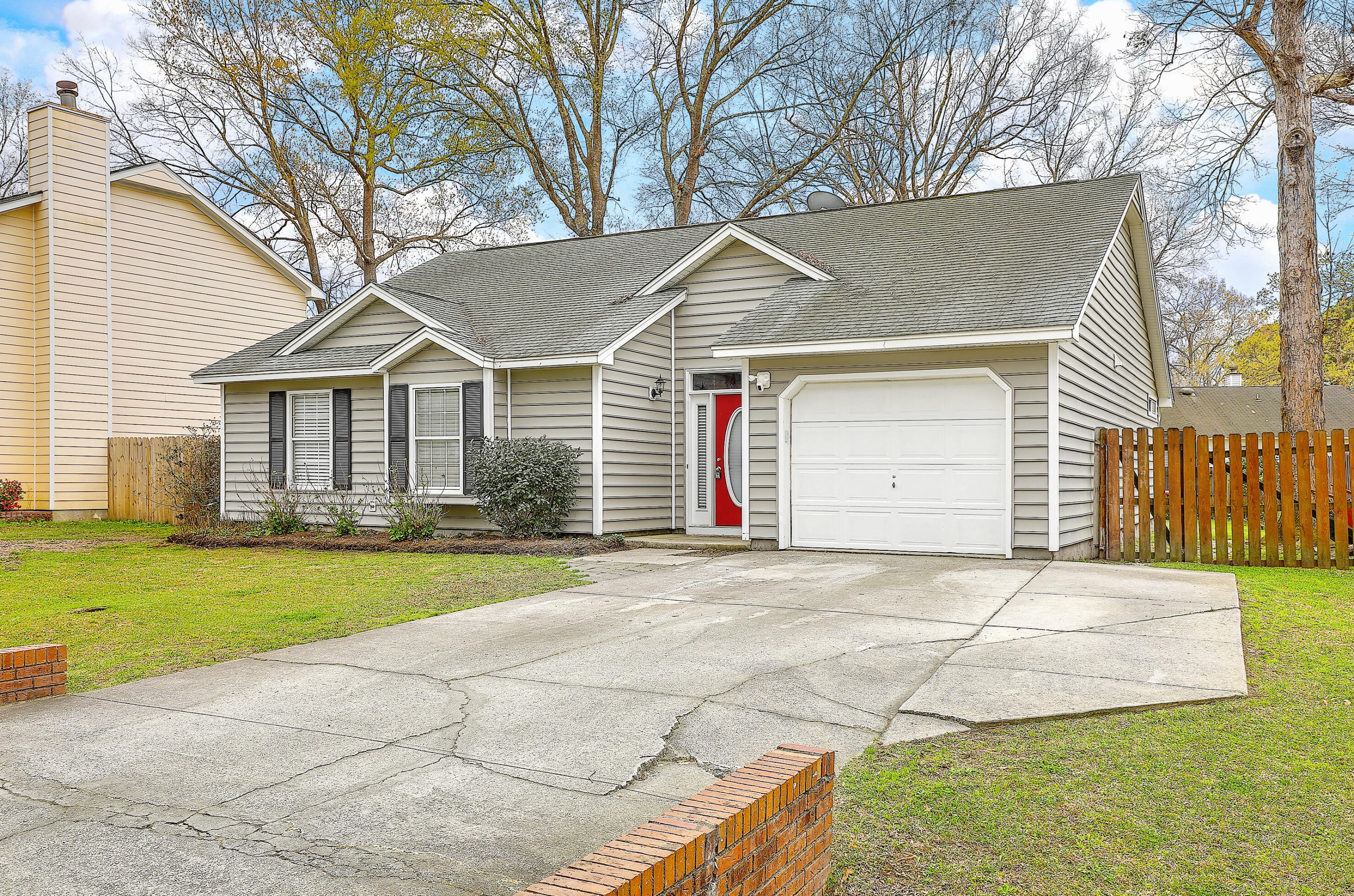 4417 Rice Mill Dr, Charleston, SC 29420-8212