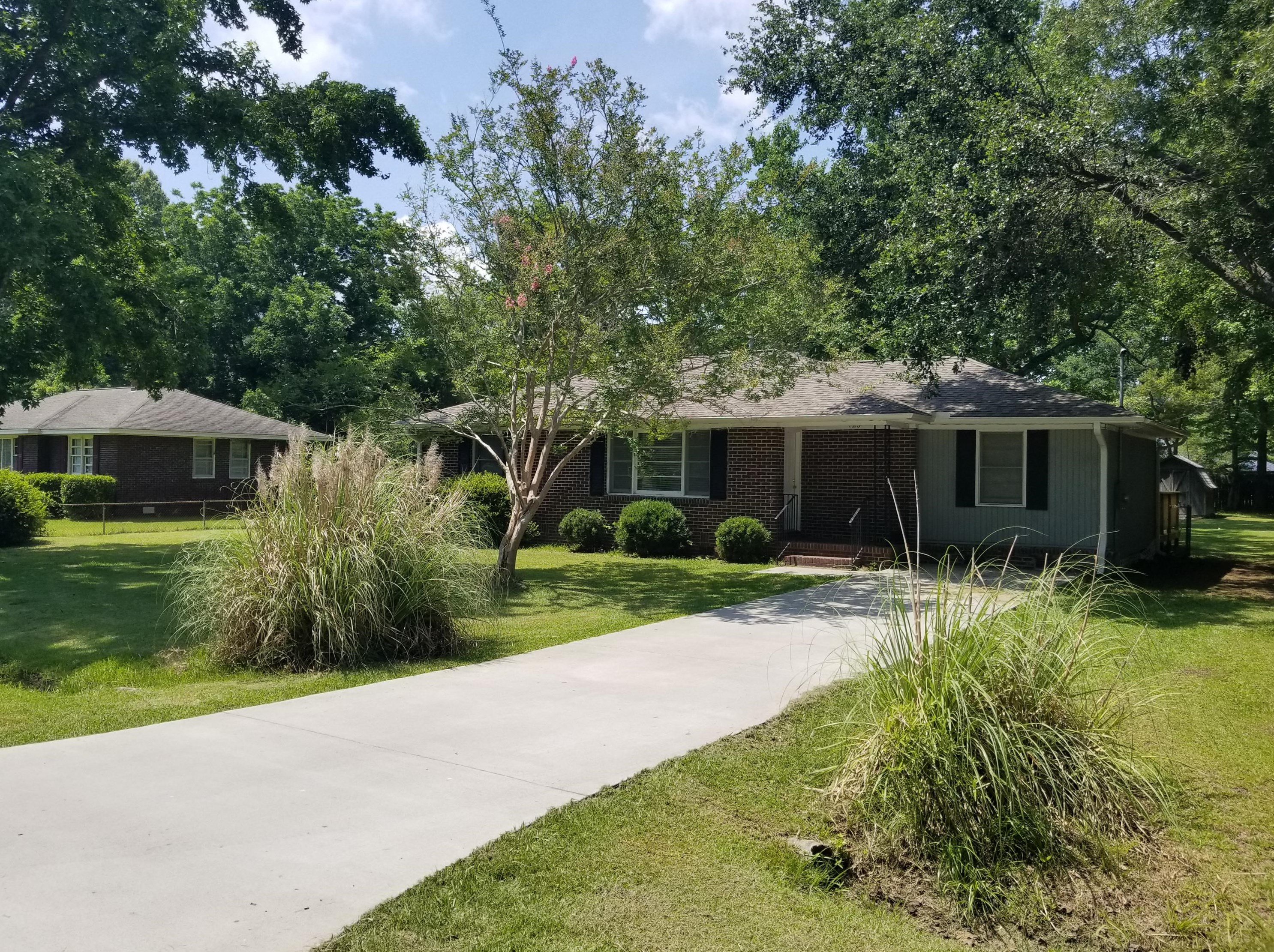 725 Catawba Rd, Charleston, SC 29414