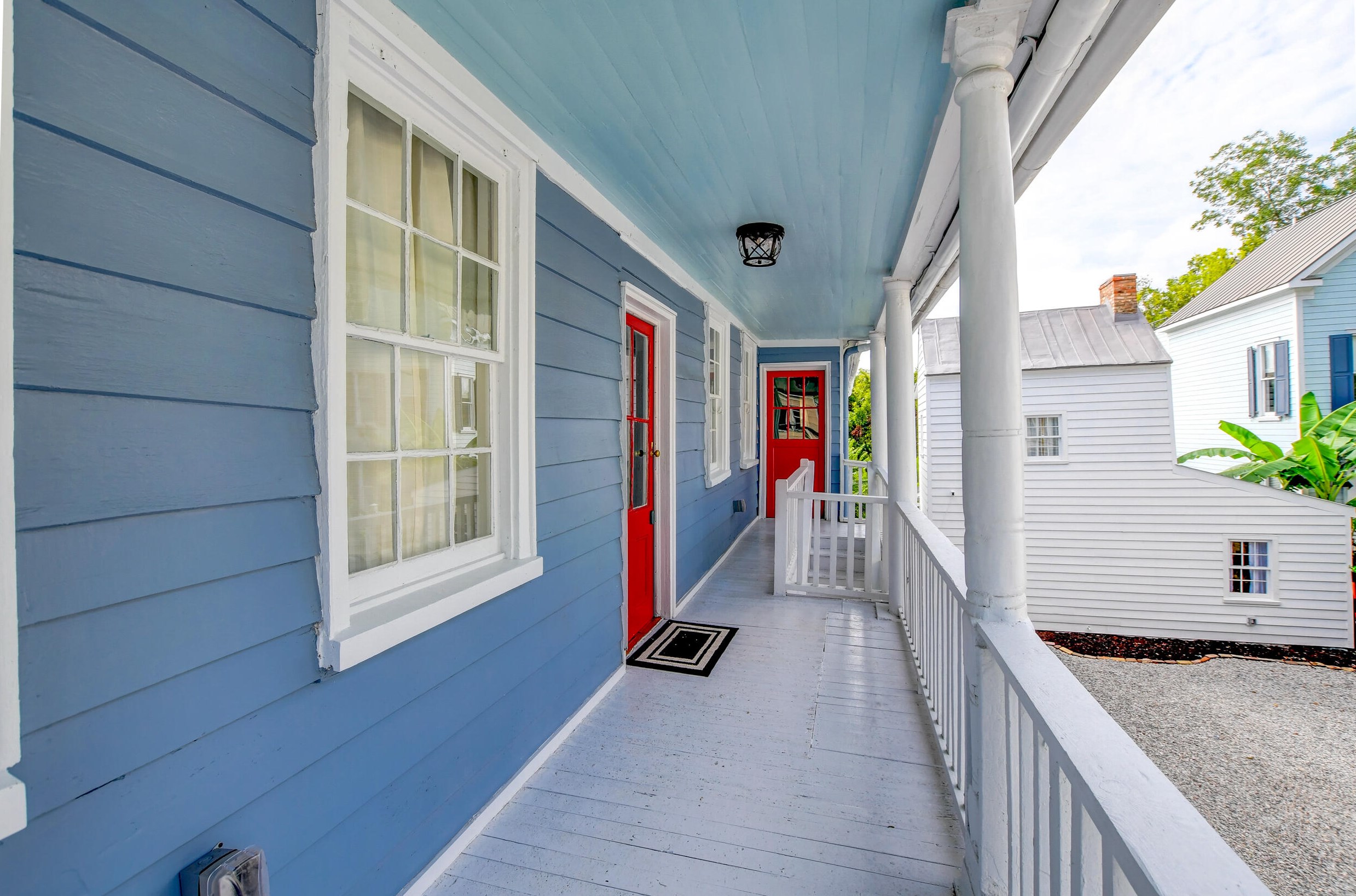 67 Line St, Charleston SC 29403-5419 exterior