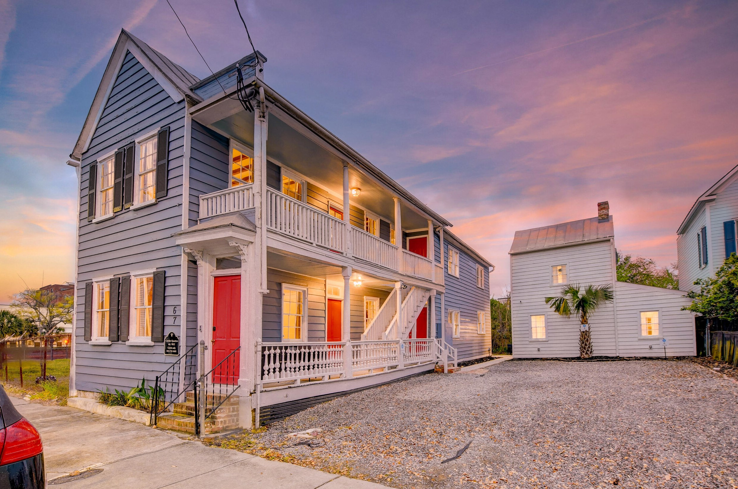 67 Line St, Charleston SC 29403-5419 exterior