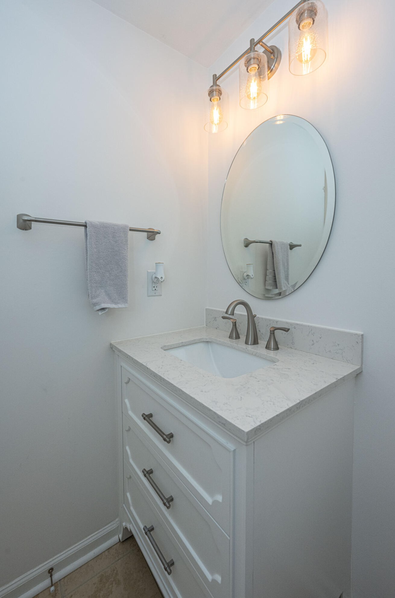 120 Tattingstone Way, Charleston SC  29445-7155 exterior