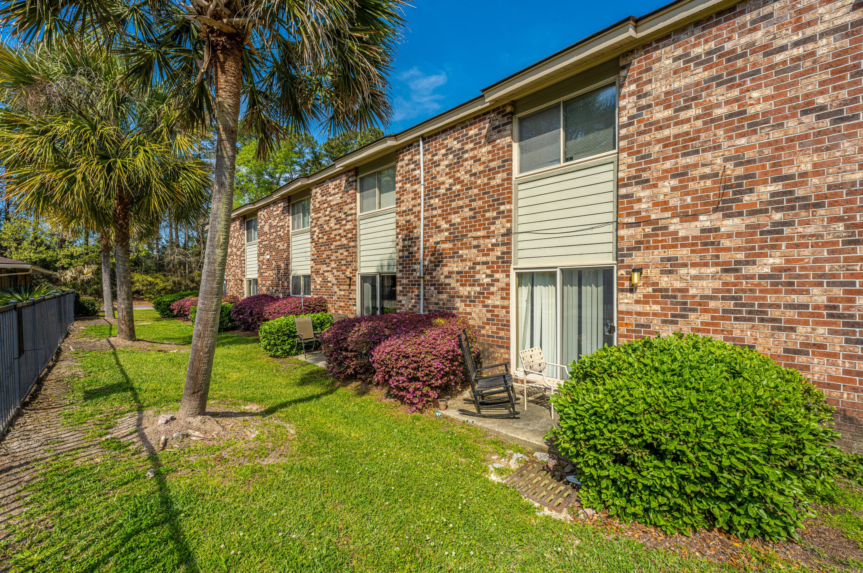809 Andrea Ln, Charleston SC  29410-8631 exterior