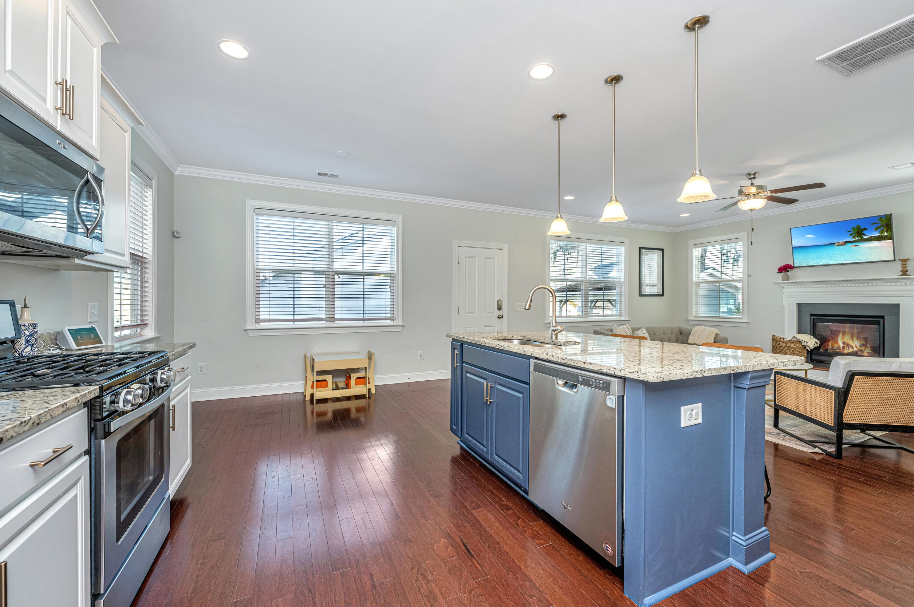 5159 Celtic Dr, Charleston SC  29405-4053 exterior