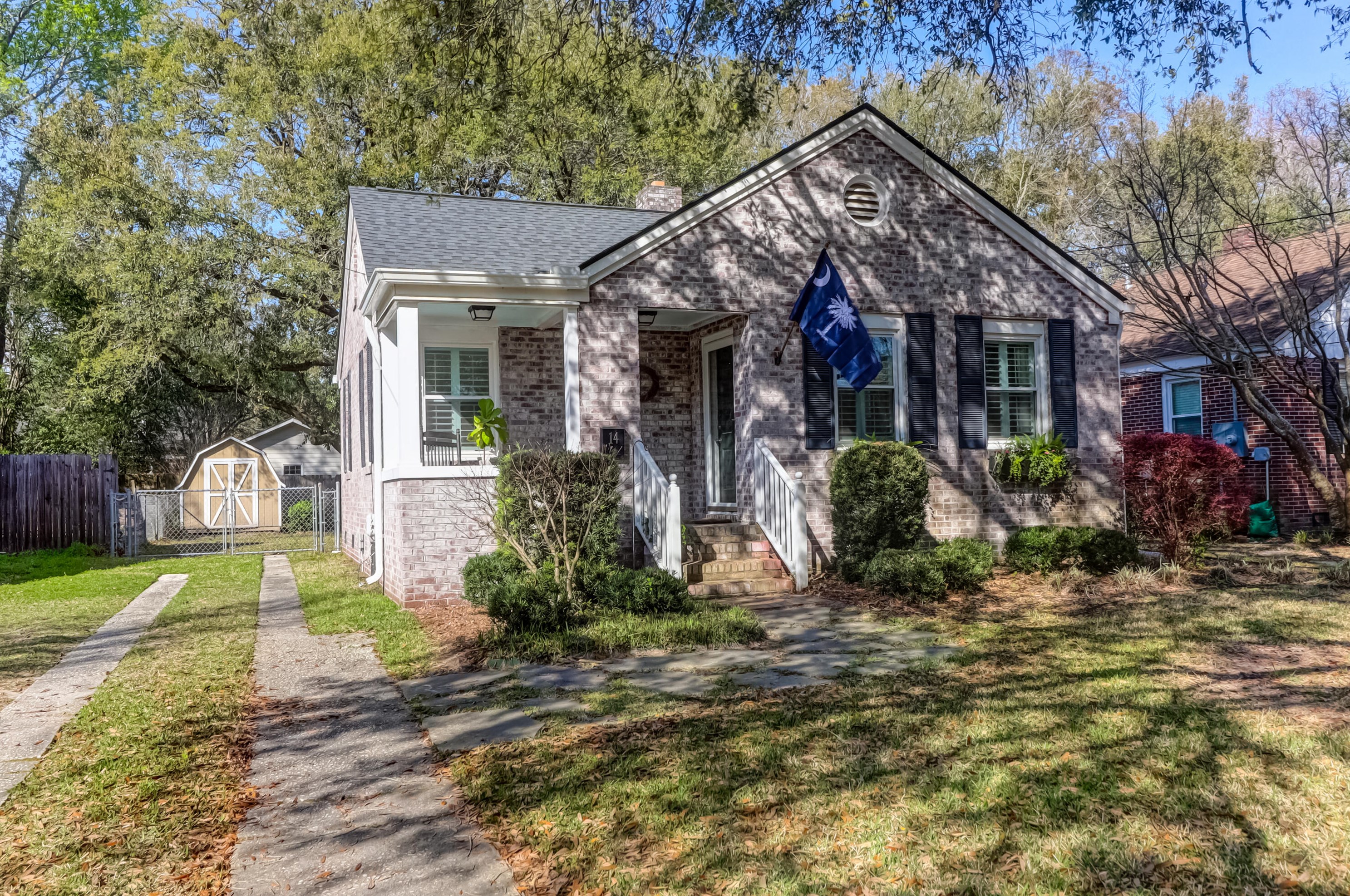 14 Yeadon Ave, Charleston, SC 29407-7328