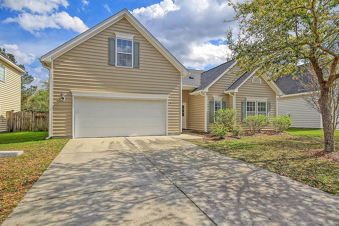5226 Stonewall Dr, Summerville, SC 29485-8965