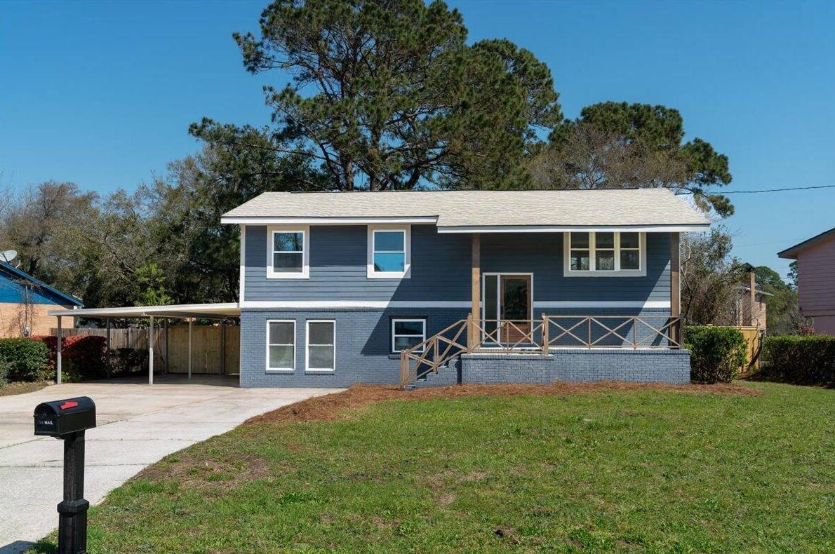 1470 Woodview Ln, Charleston, SC 29412-8136