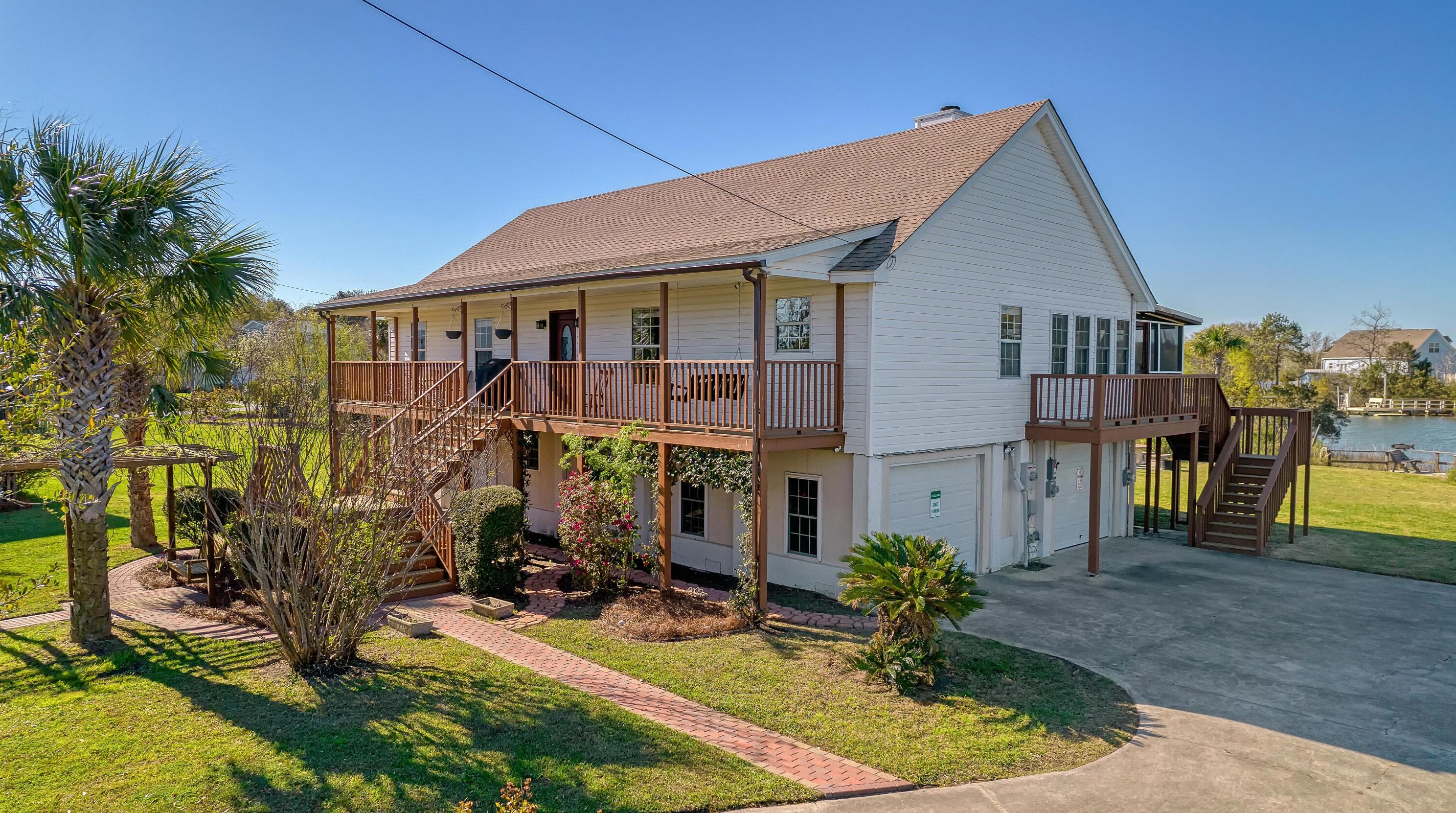 1405 Ordinance Pt, Charleston, SC 29412-9604