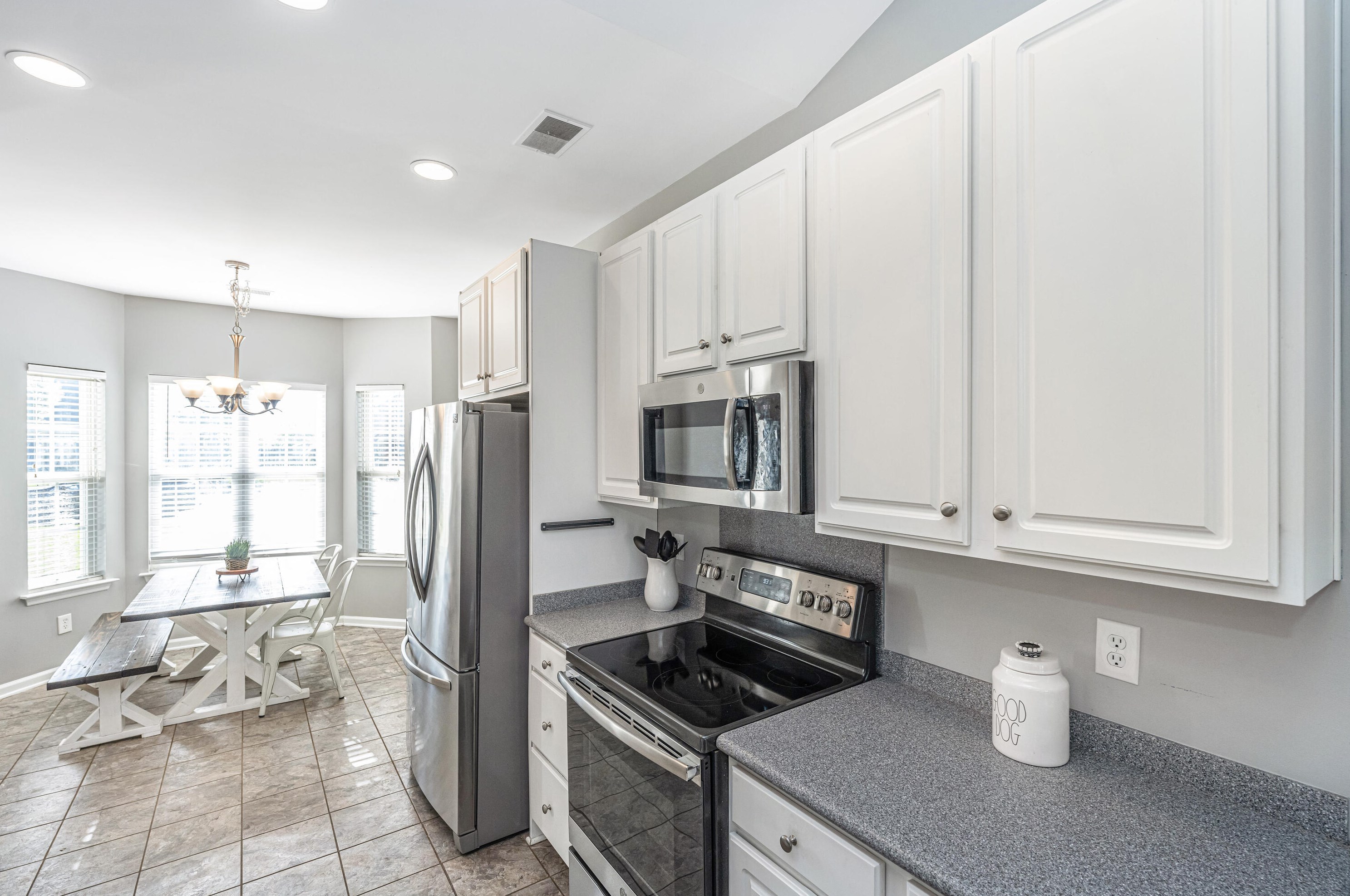 7309 Kestrel Trl, Charleston SC  29410-8264 exterior