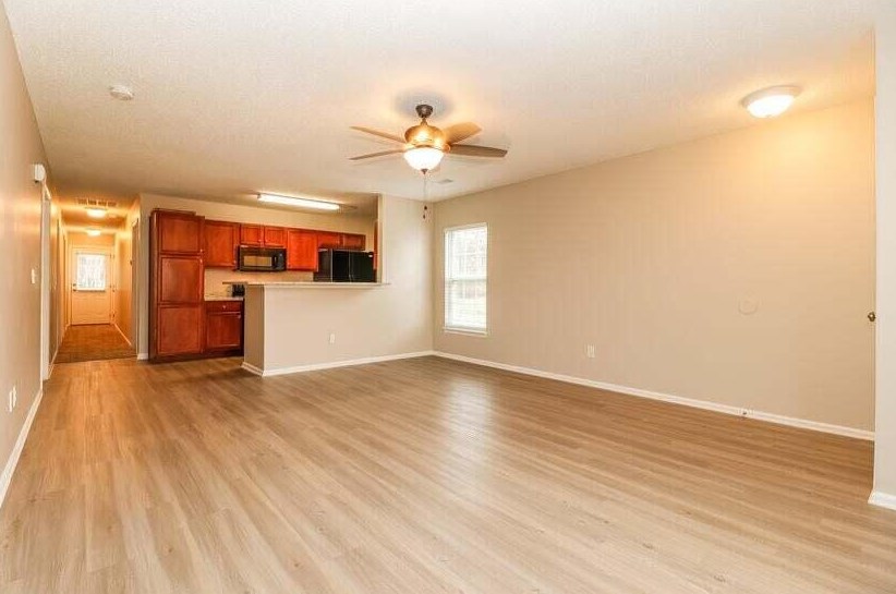8549 Chloe Ln, Charleston, SC 29406