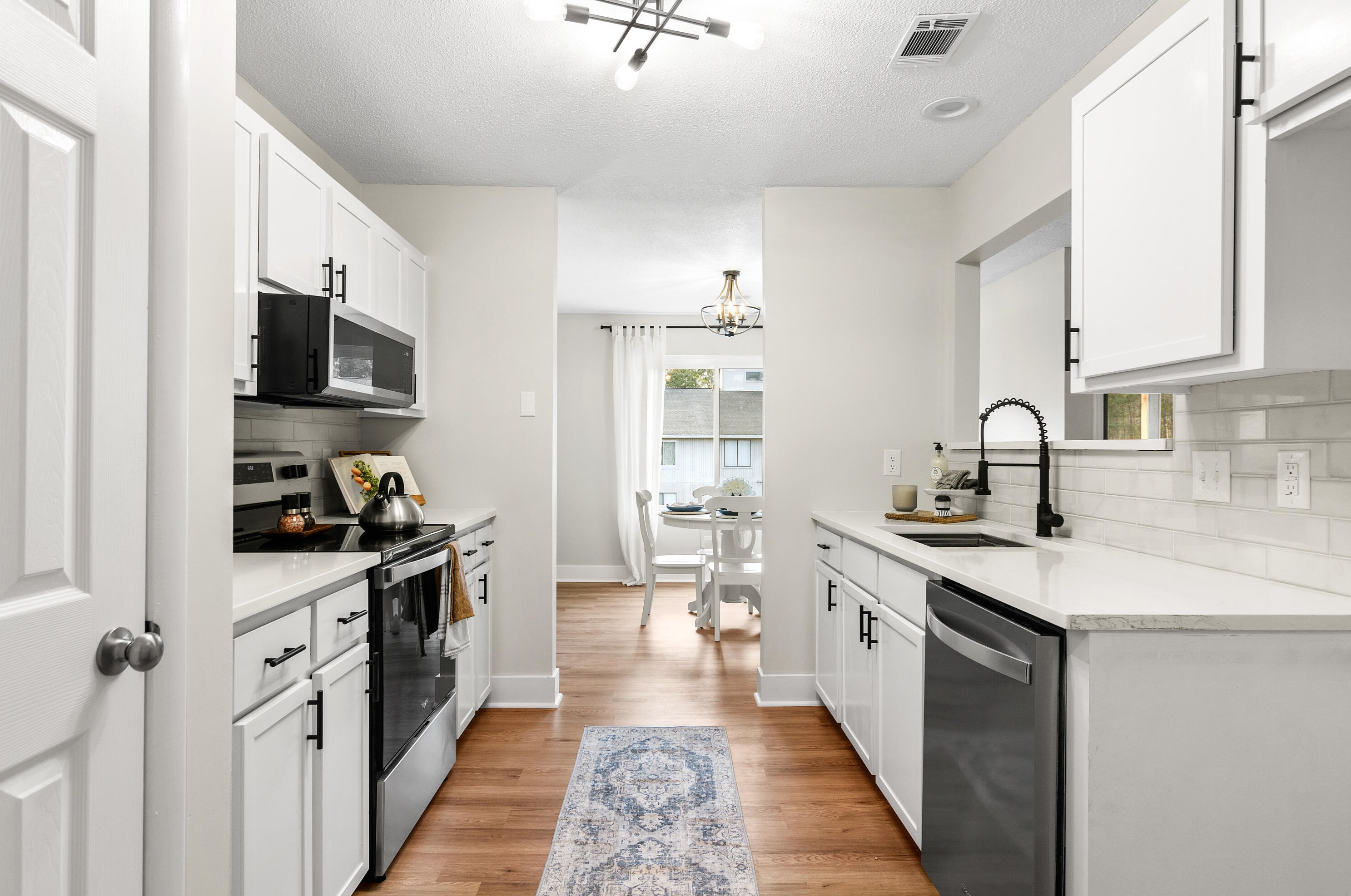 305 Greenmeadow Dr, Charleston, SC 29445-4859