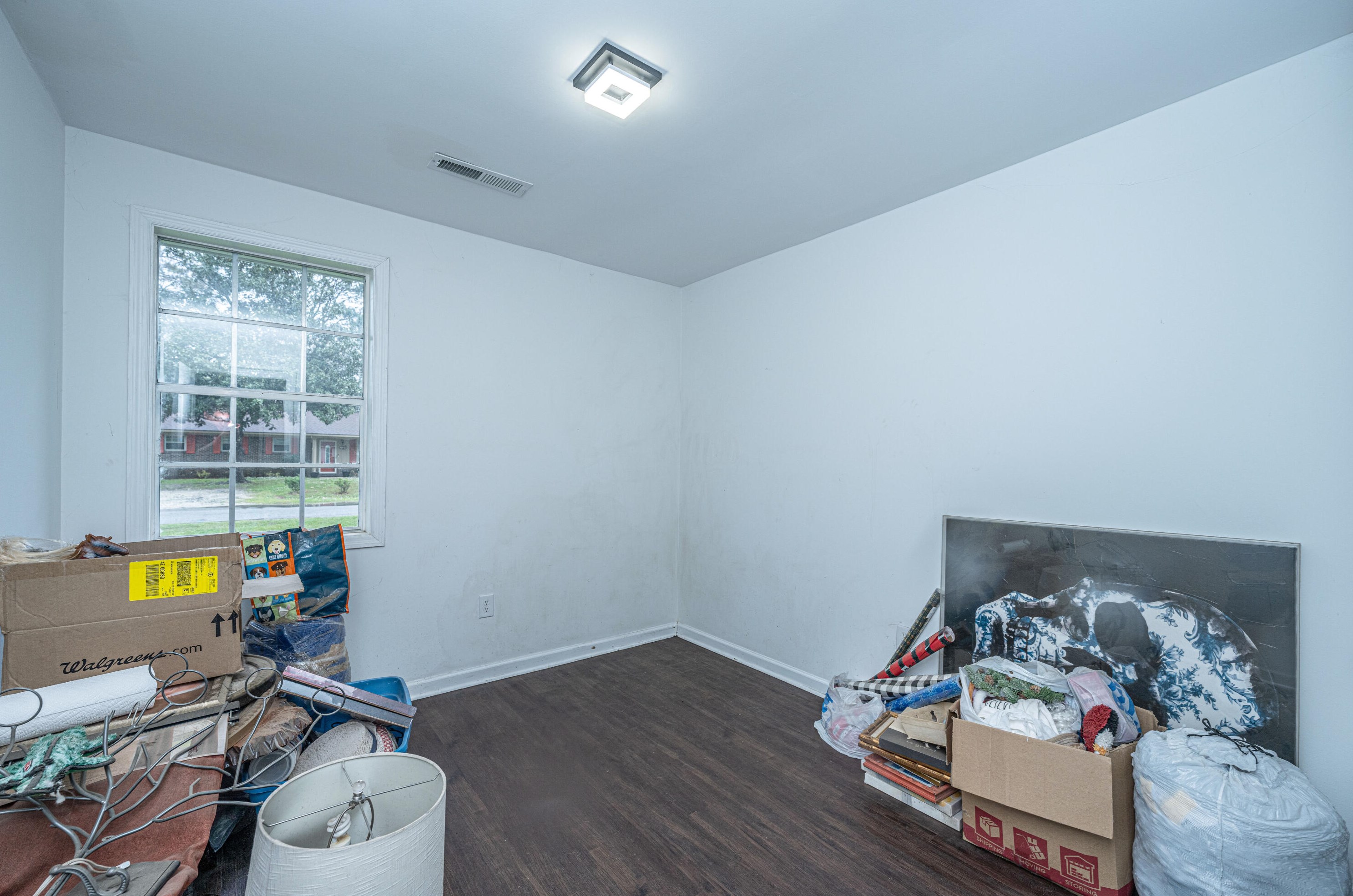 107 Bee St, Summerville SC  29483-2507 exterior