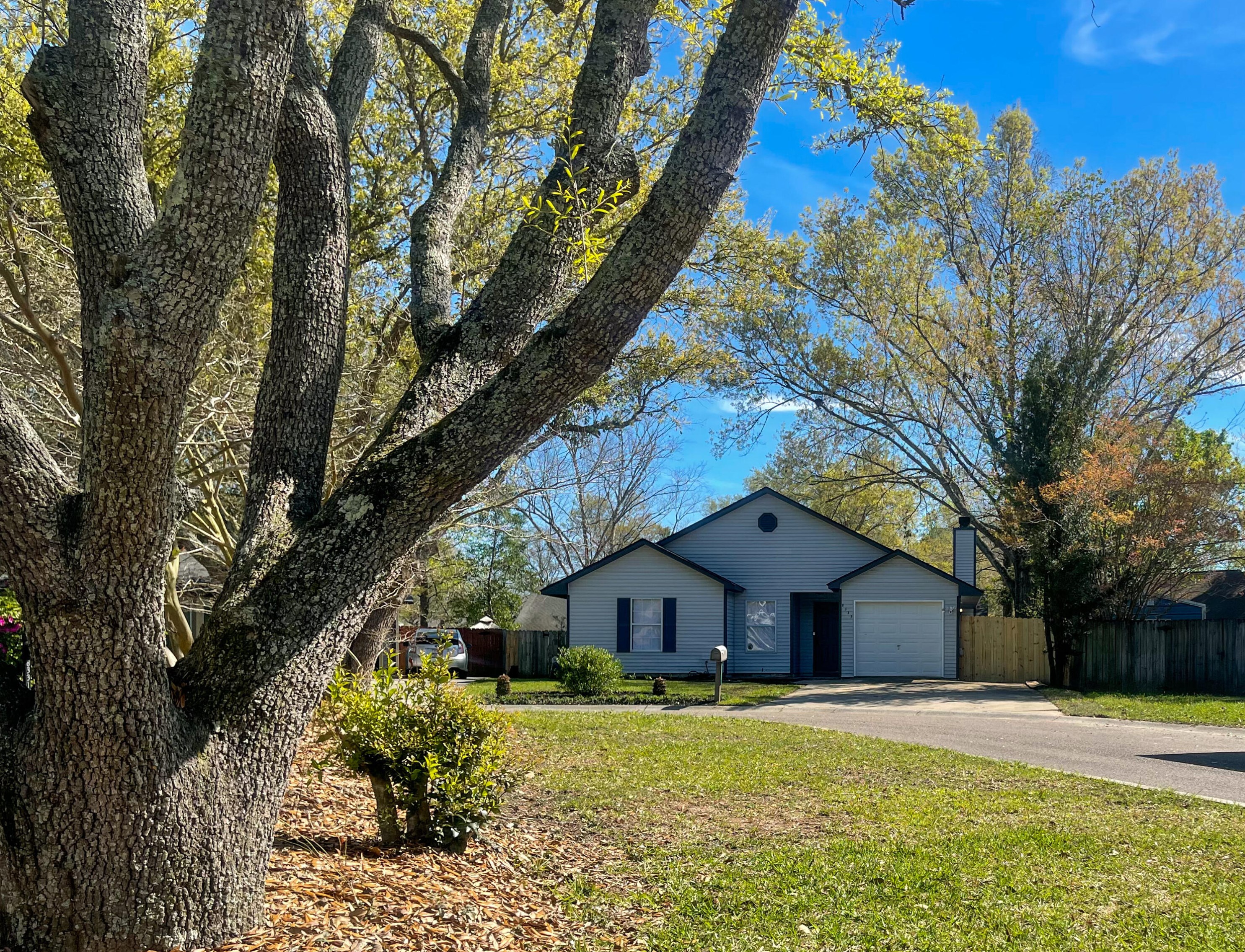 8335 Weyhill Ct, Charleston, SC 29420-8239