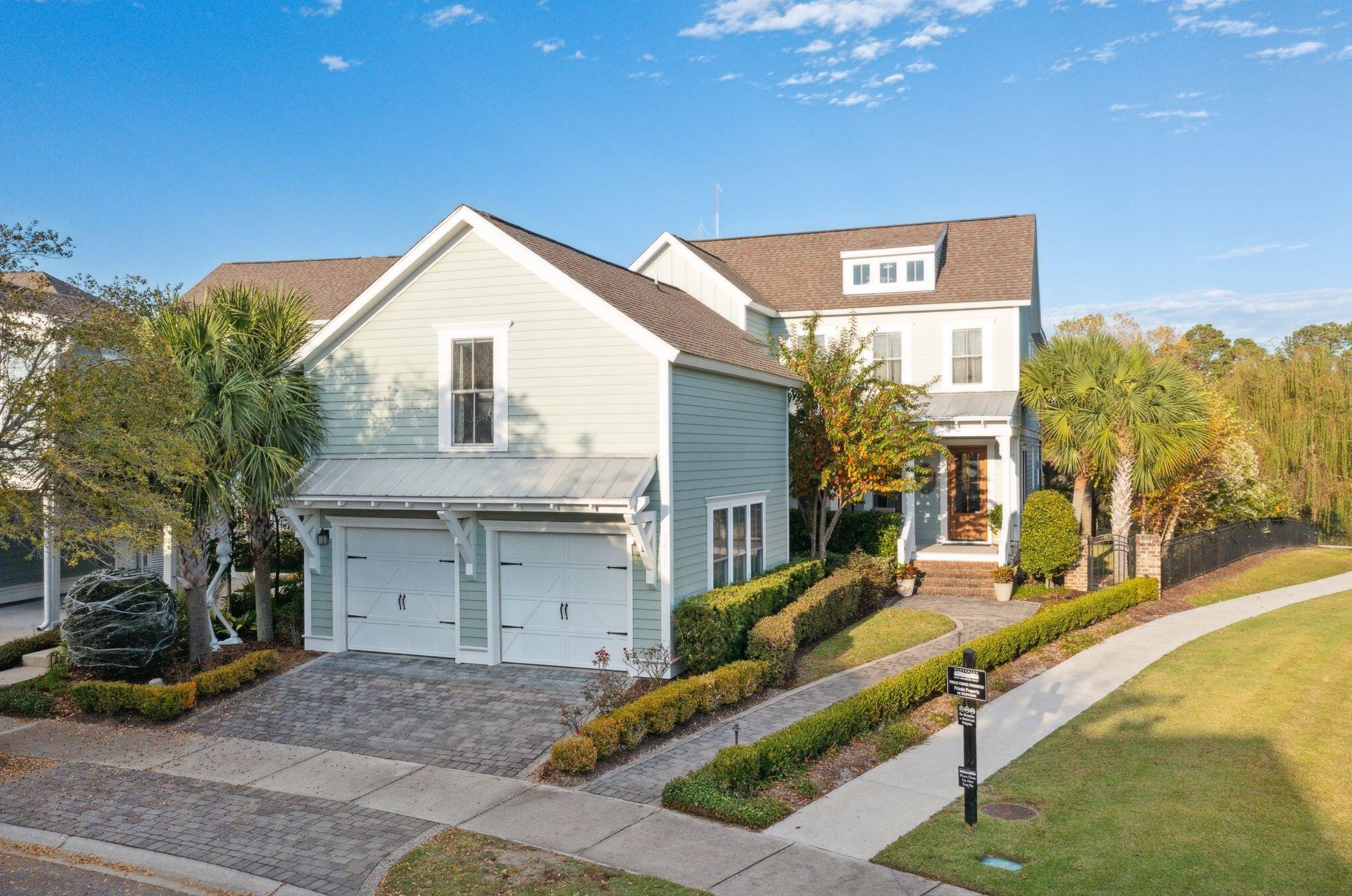 1655 Paradise Lake Dr, Mount Pleasant, SC 29464