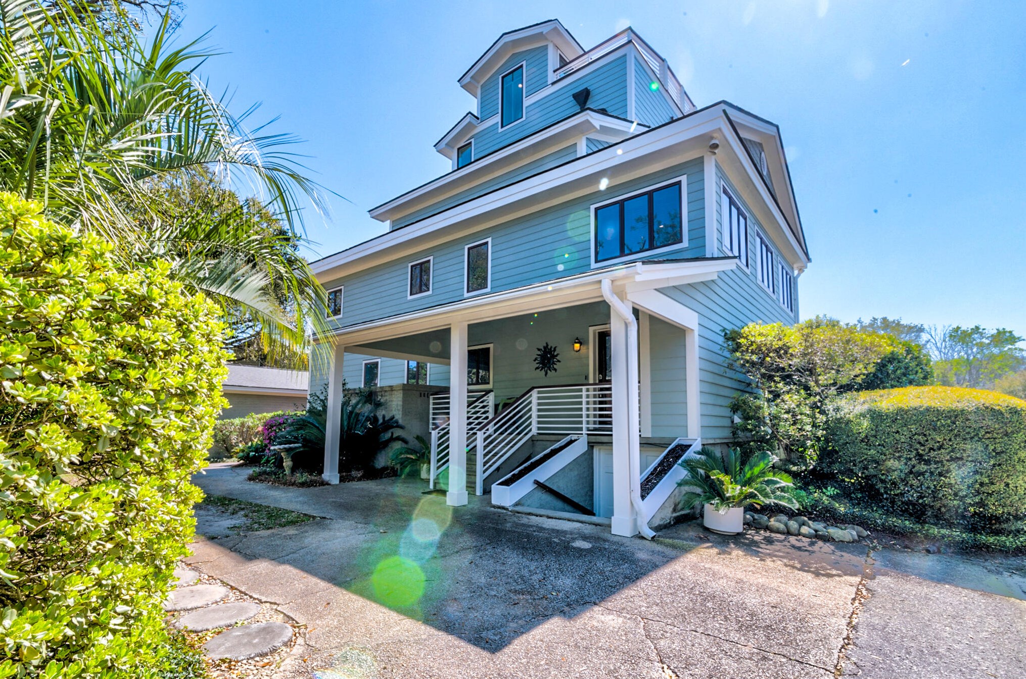 1502 Poe Ave, Sullivans Island, SC 29482-8764