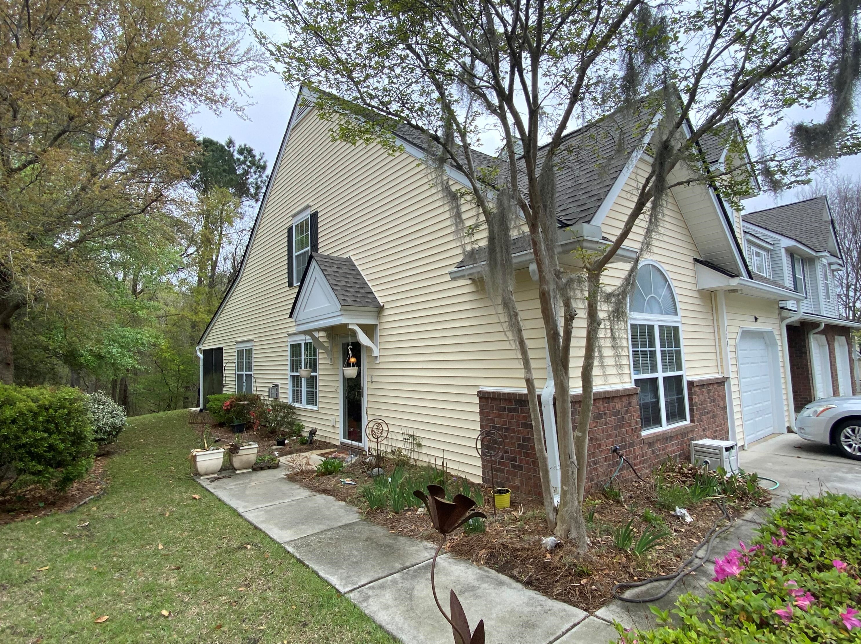 179 Darcy Ave, Charleston, SC 29445-6664
