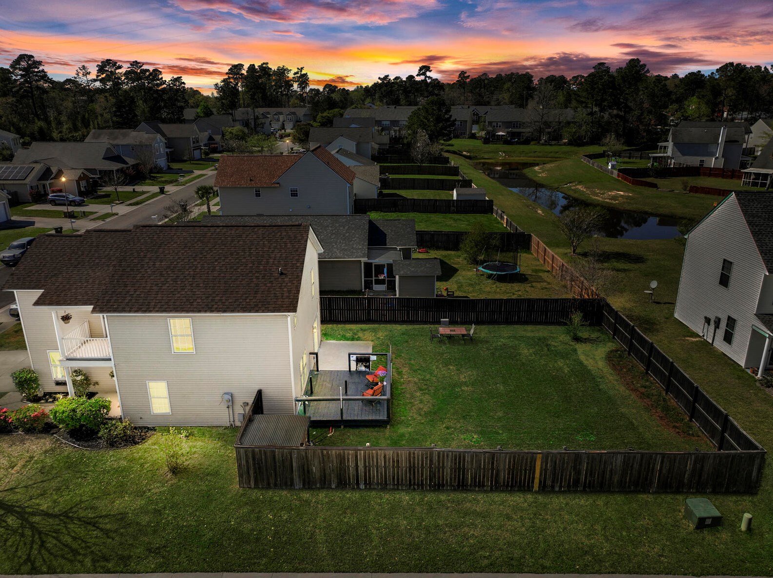 154 Patriot Ln, Summerville SC  29483-1889 exterior