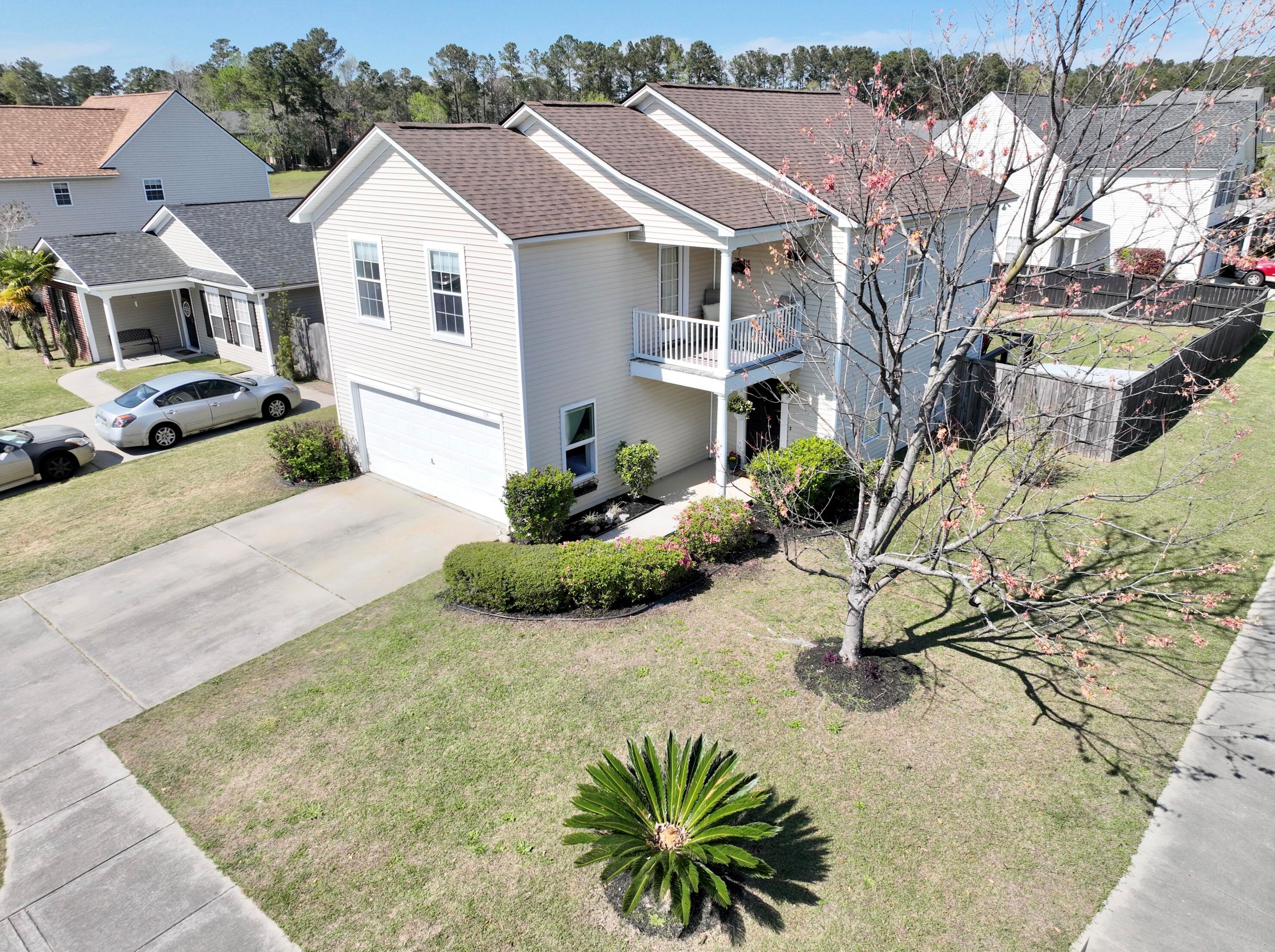 154 Patriot Ln, Summerville SC  29483-1889 exterior