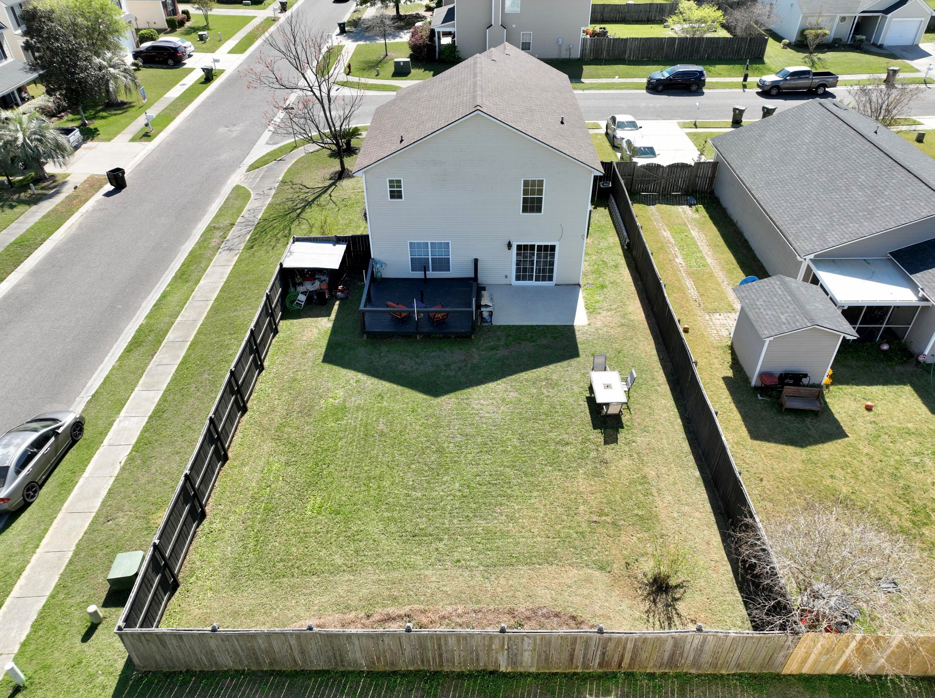 154 Patriot Ln, Summerville SC  29483-1889 exterior