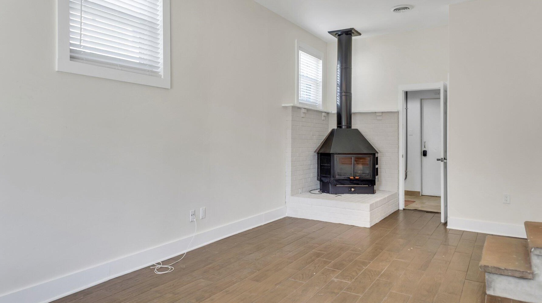 107 Iris St, Charleston SC  29445-3115 exterior
