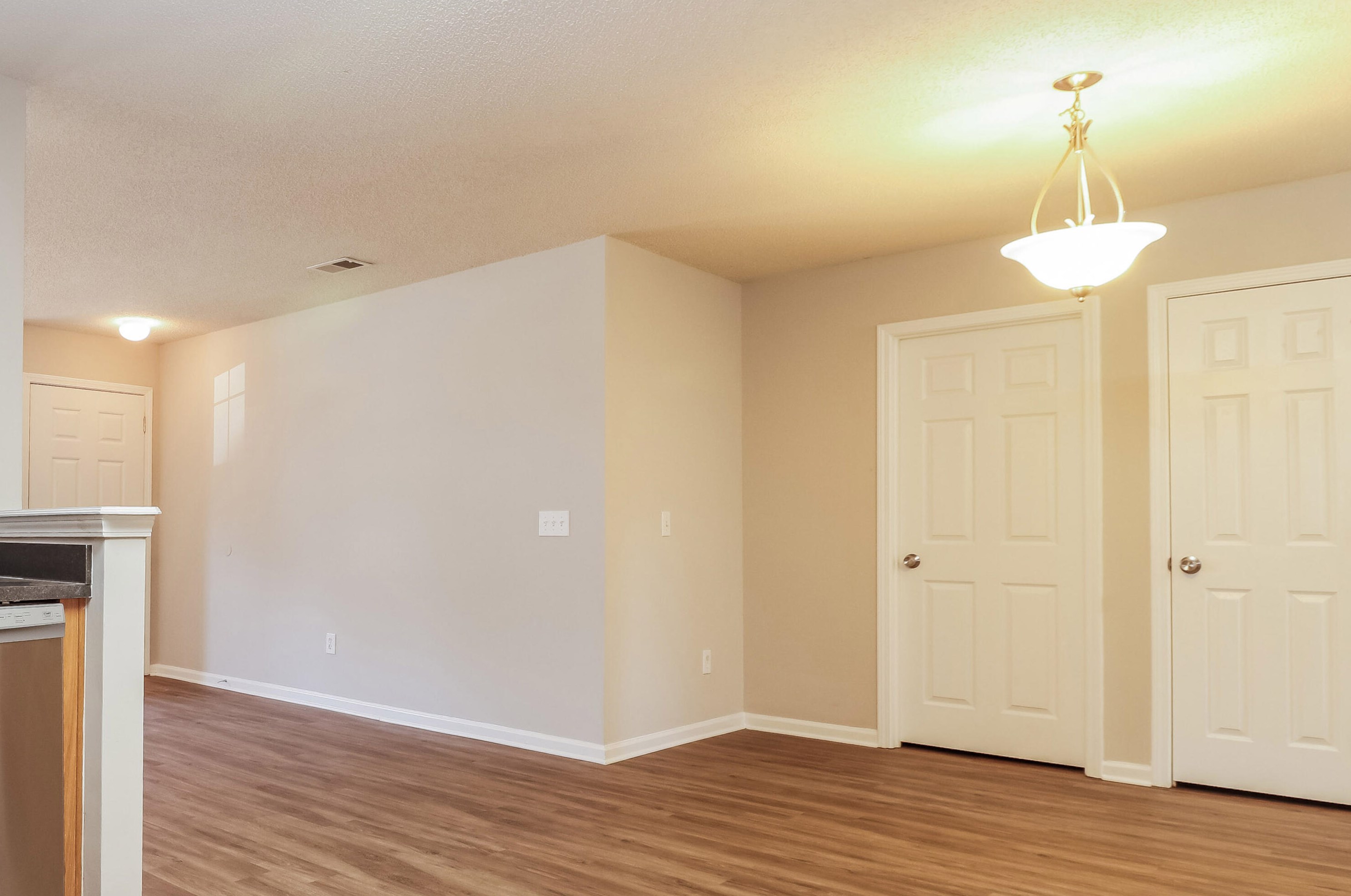 606 Resinwood Rd, Moncks Corner SC  29461-3792 exterior