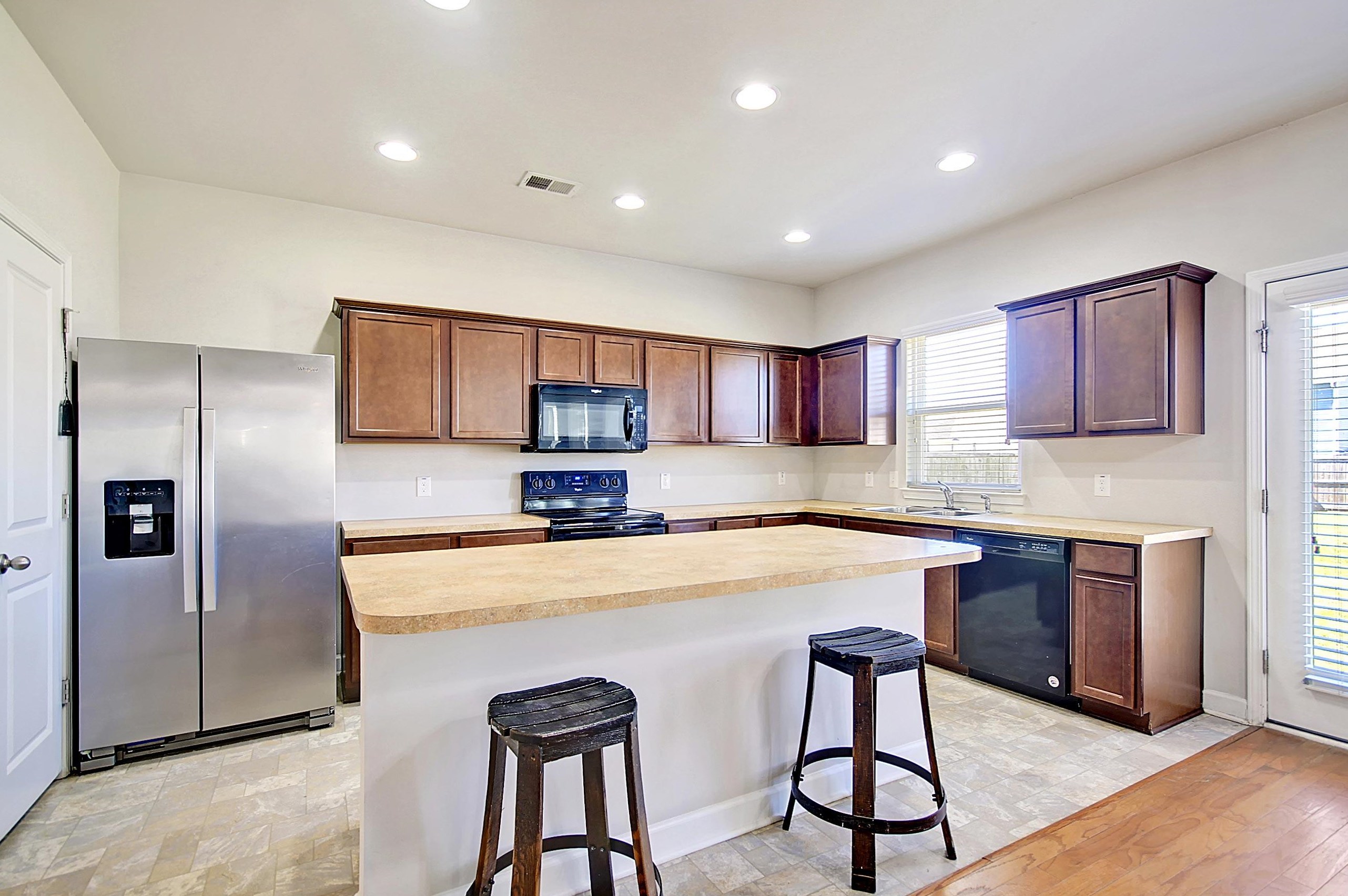417 Eva St, Moncks Corner SC  29461-6869 exterior