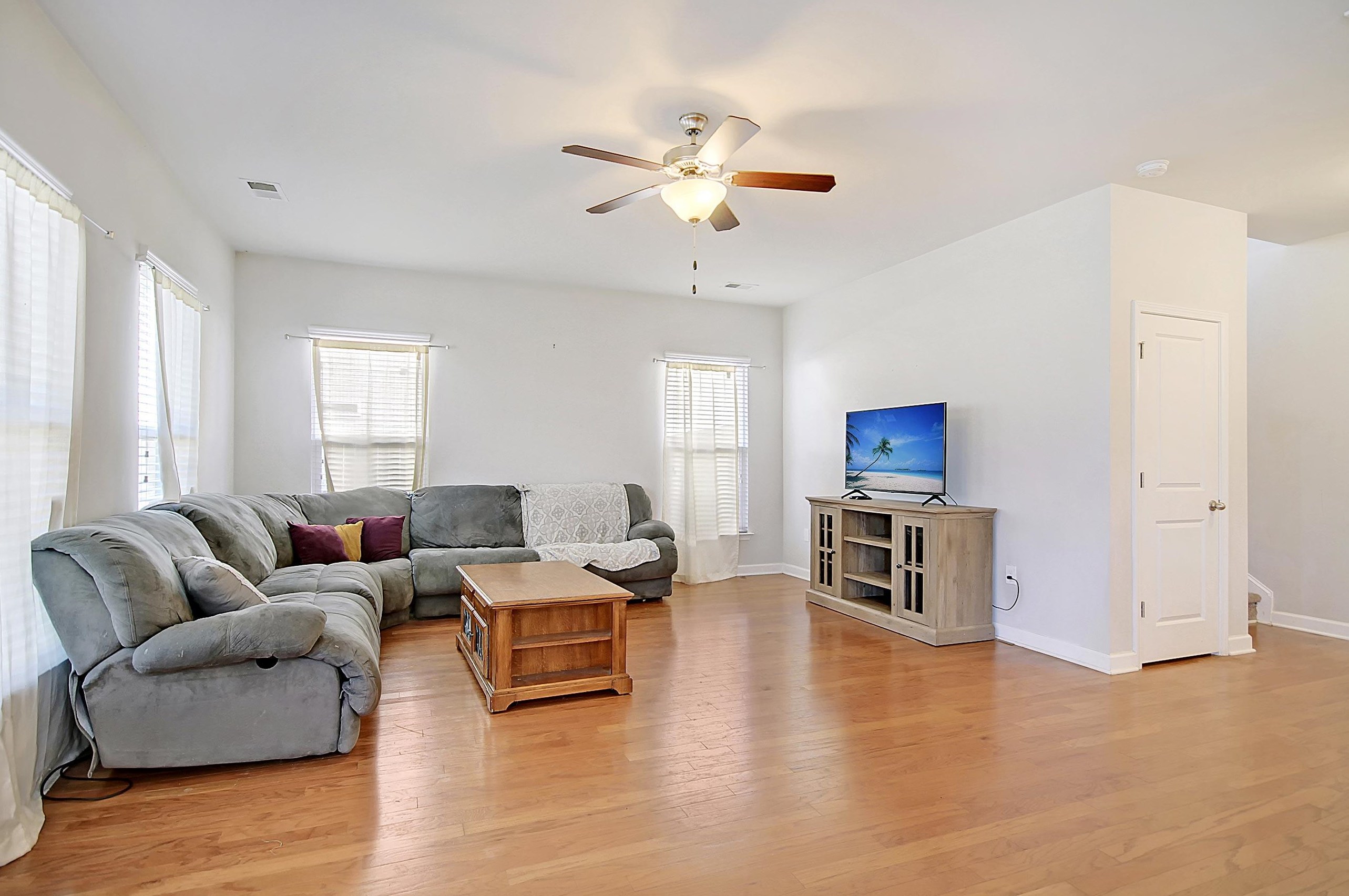417 Eva St, Moncks Corner SC  29461-6869 exterior