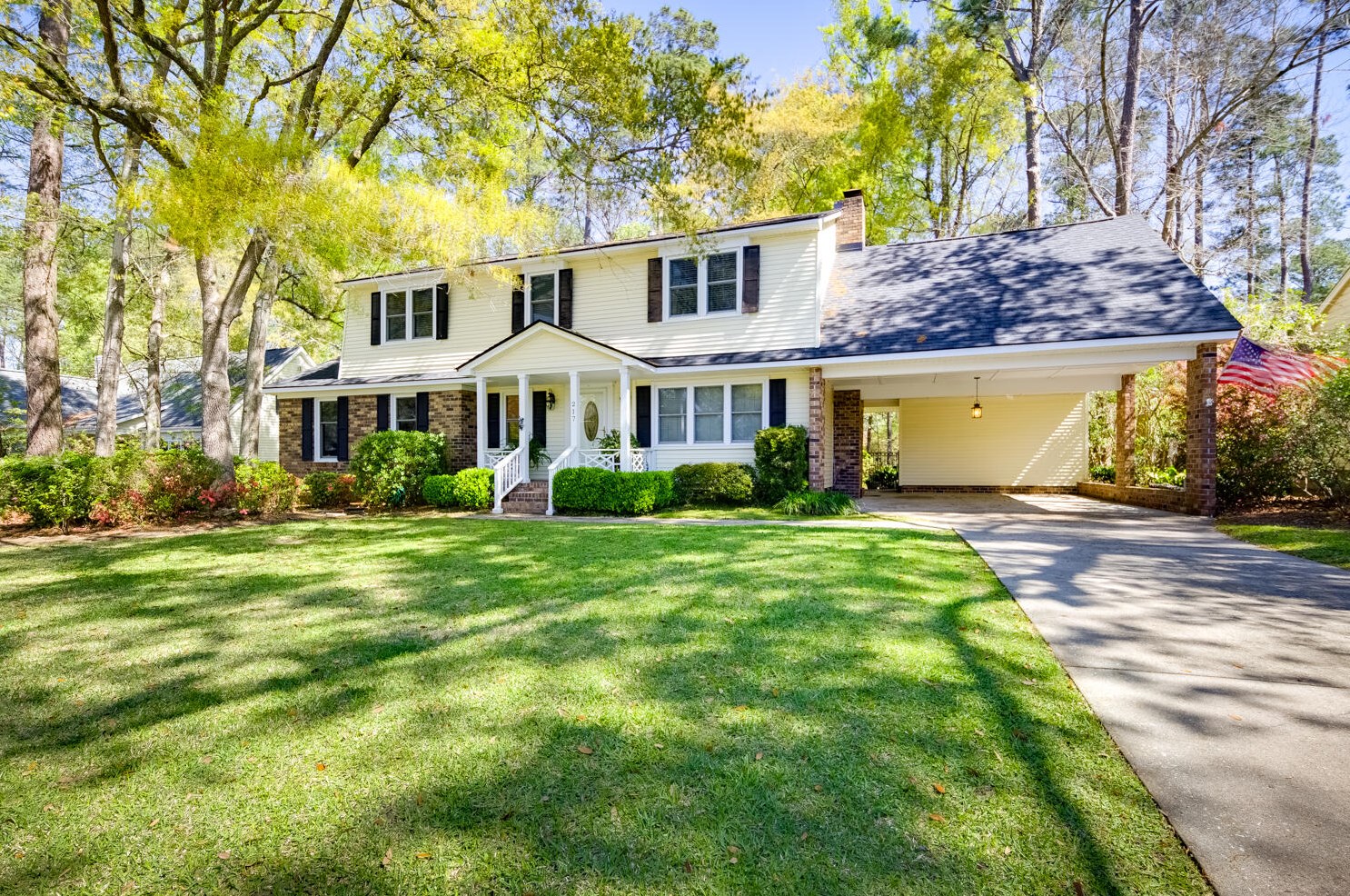 217 Shaftesbury Ln, Summerville, SC 29485-8522