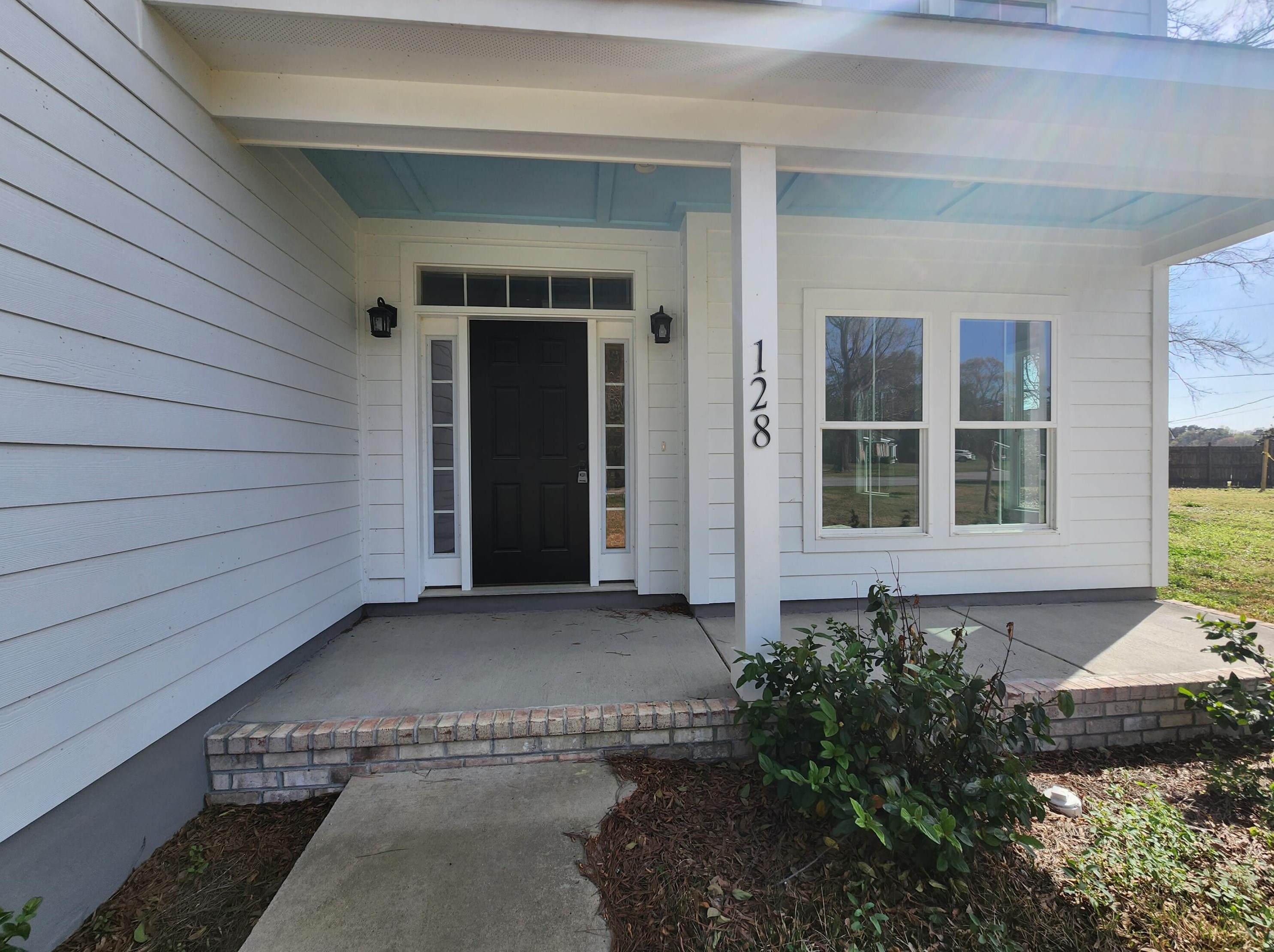 128 Middleton Dr, Charleston, SC 29445