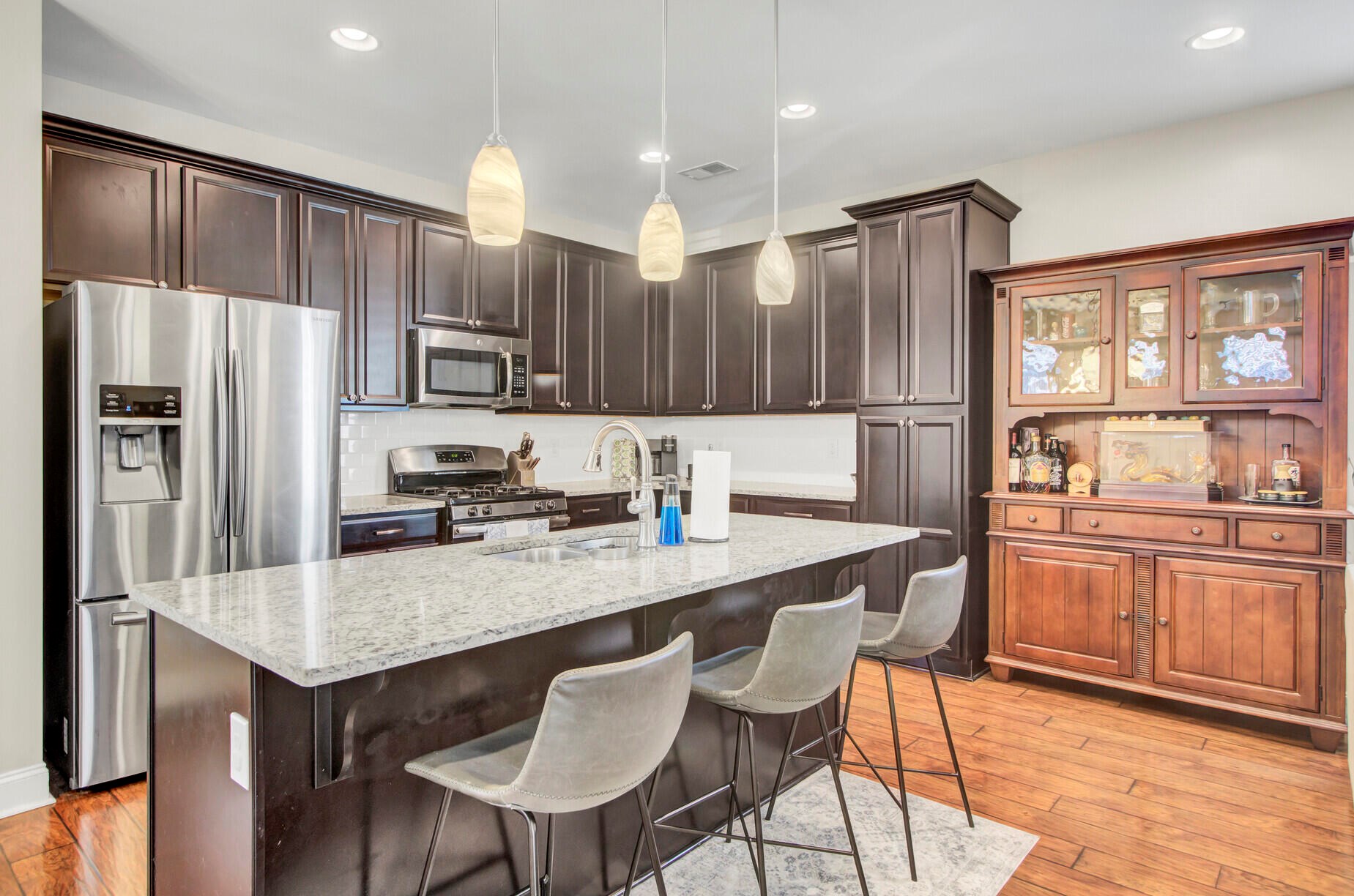 2402 Poplar Grove Pl, Summerville SC  29483-1644 exterior