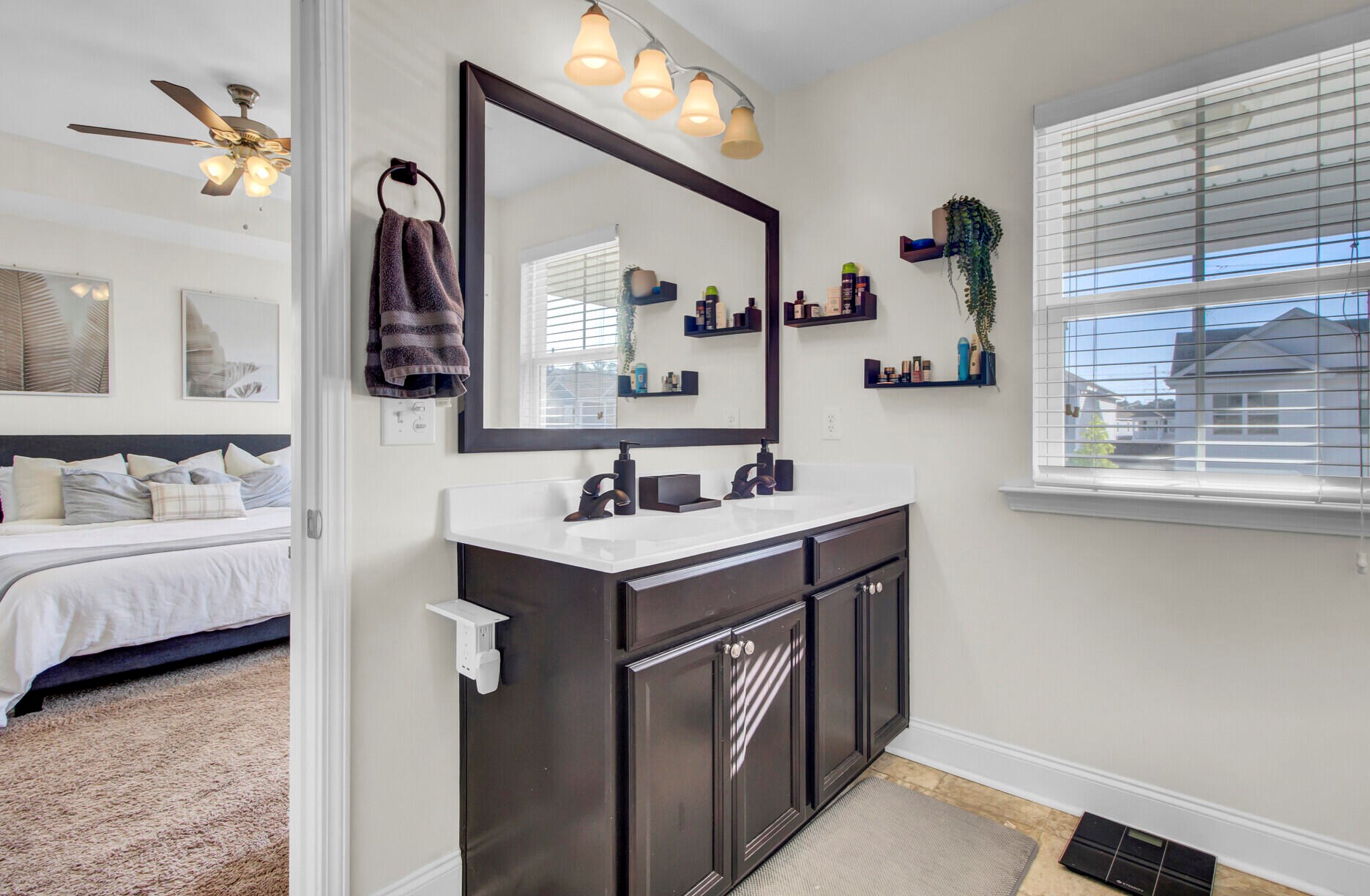 2402 Poplar Grove Pl, Summerville SC  29483-1644 exterior