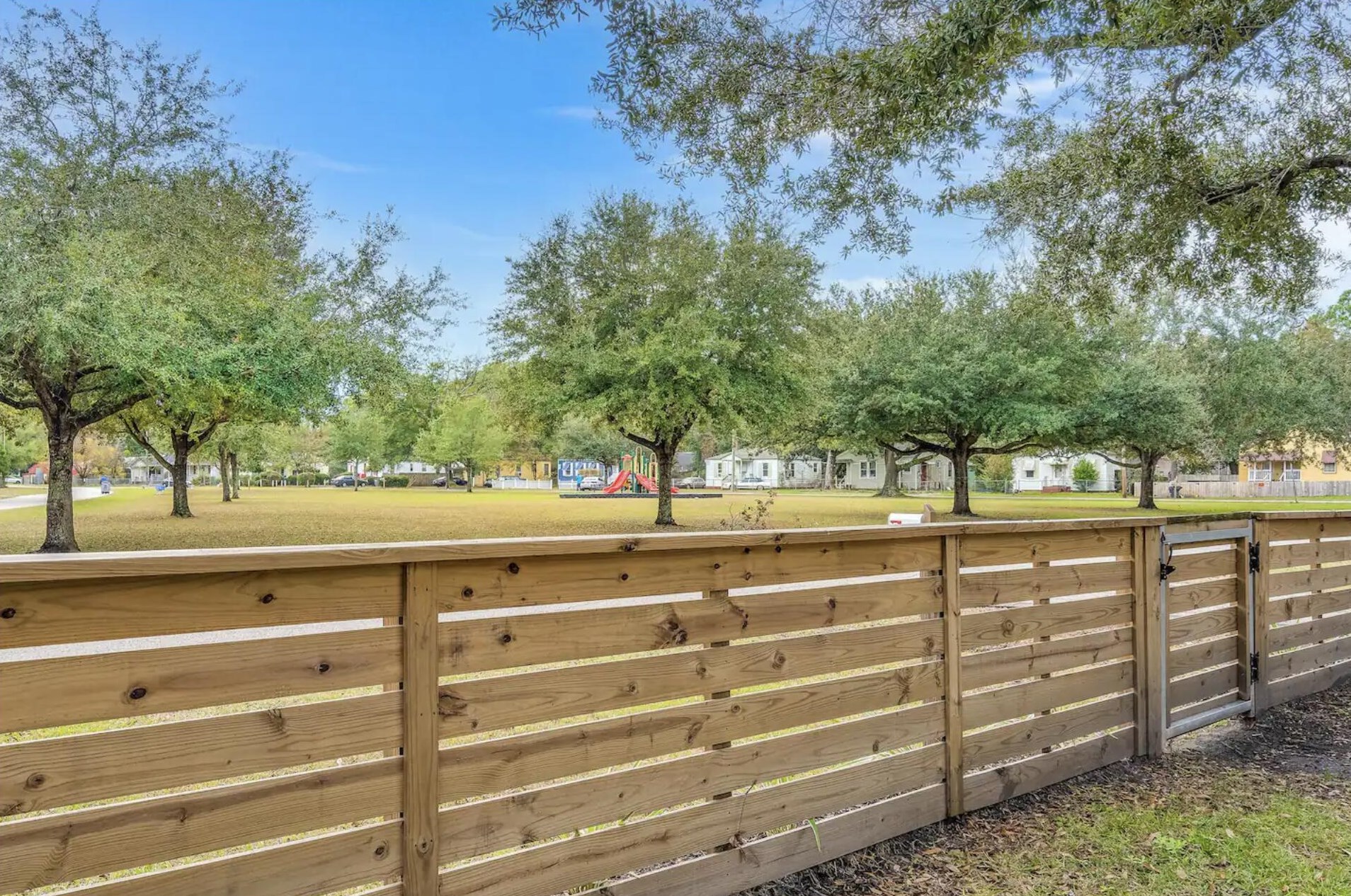 2615 Ferrara Dr, Charleston SC  29405-5511 exterior