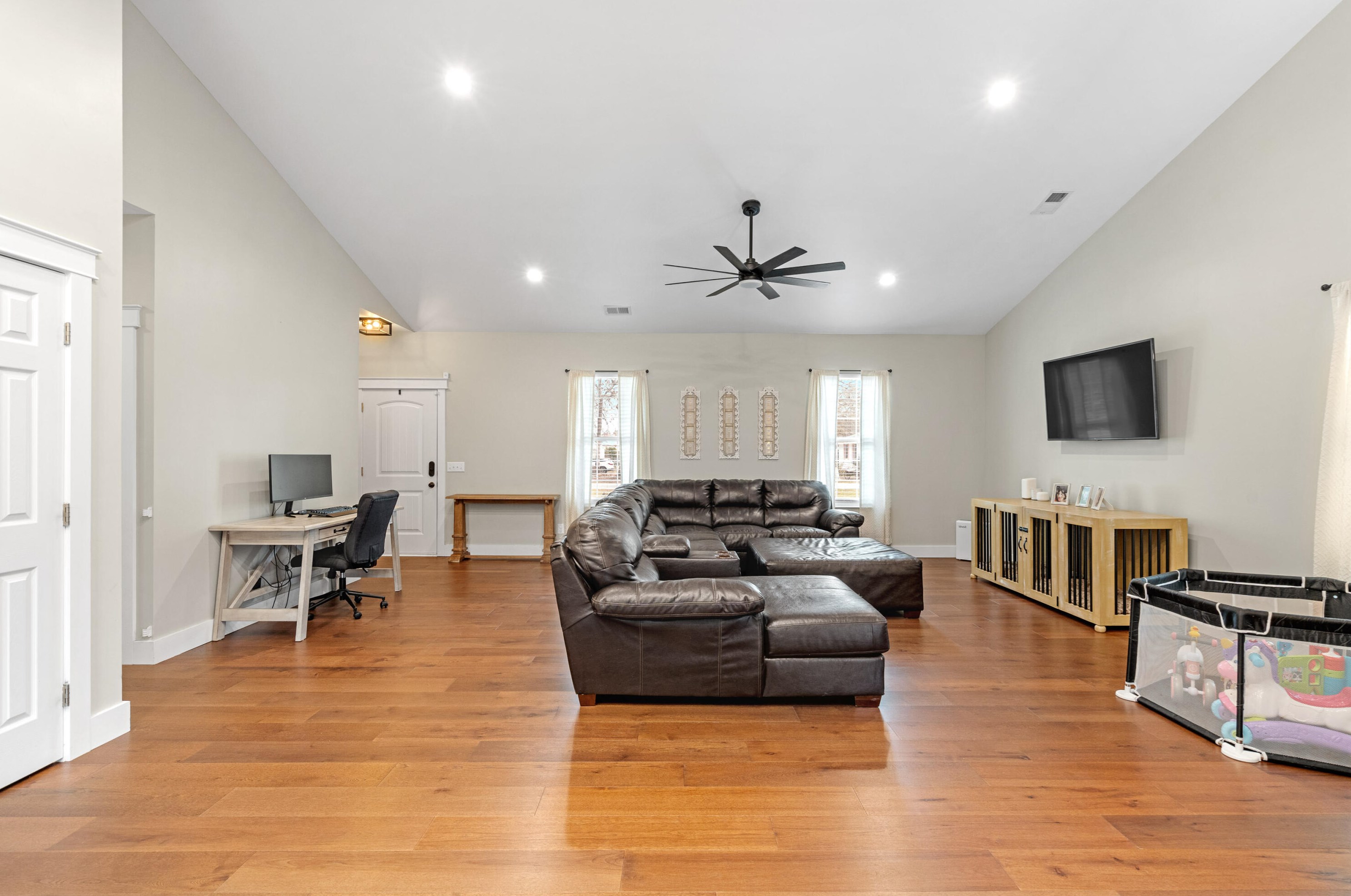 309 Meadow St, Walterboro SC  29488-2744 exterior
