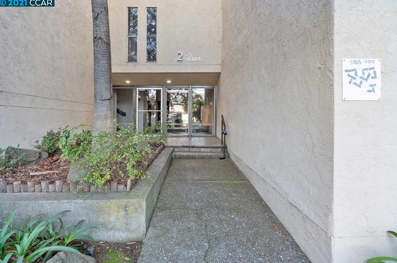 175 Sierra Dr, Walnut Creek, CA 94596-4947