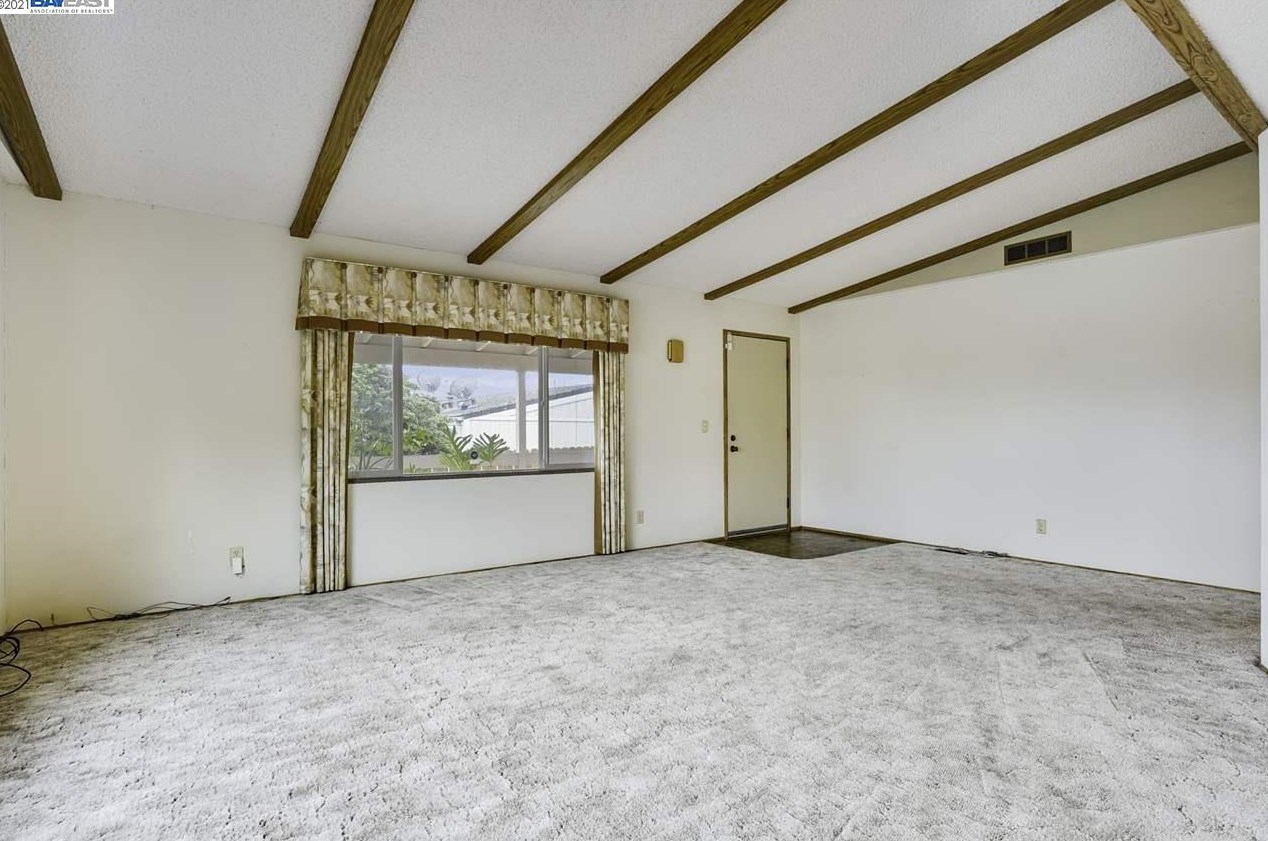 241 Boulder Dr, Vallejo, CA 94589-3611