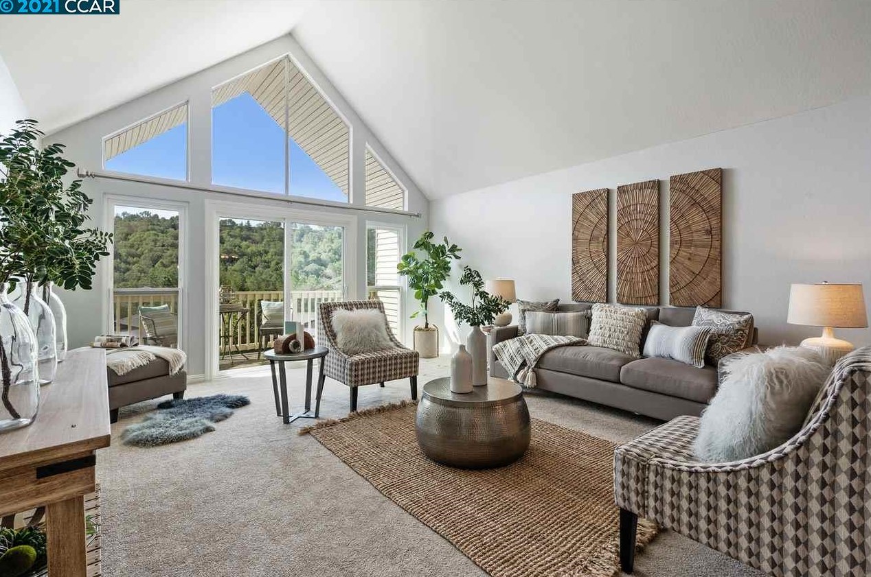 124 Ascot Ct, Moraga, CA 94556-1439