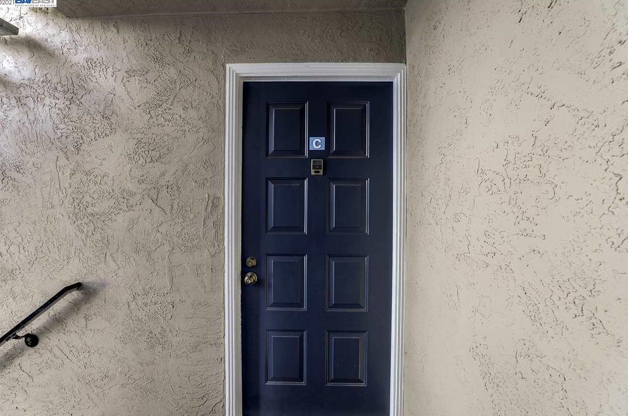 1910 Barrymore Cmn, Fremont, CA 94538-2381