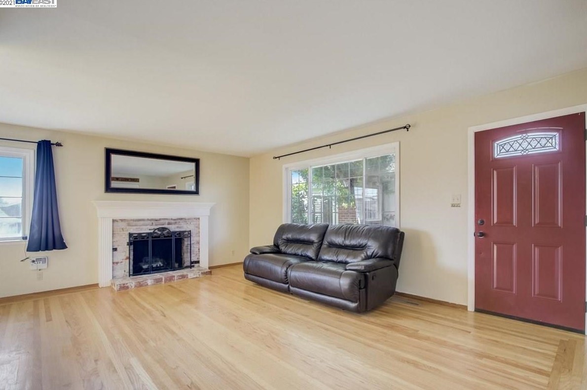 21906 Vernetti Way, Hayward, CA 94546