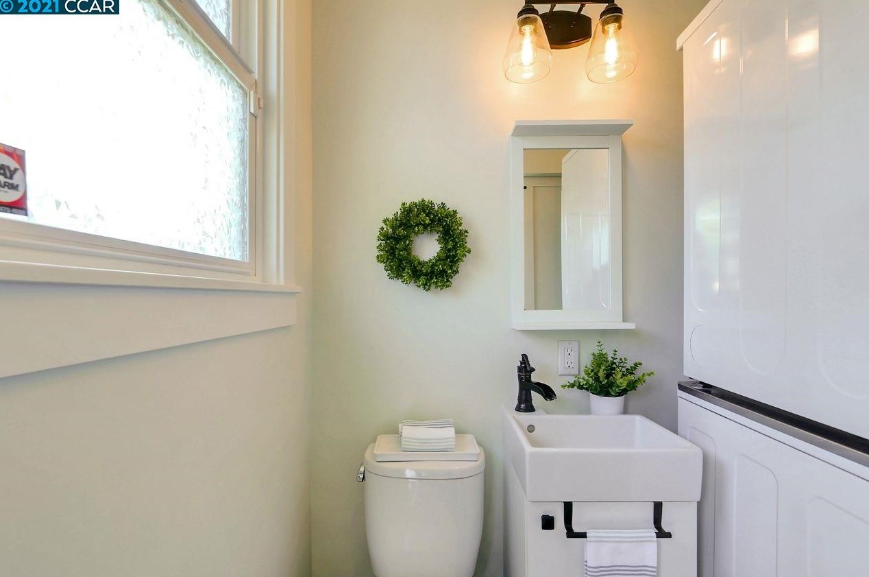 3801 Ardley Ave, Oakland CA 94602-1616 exterior