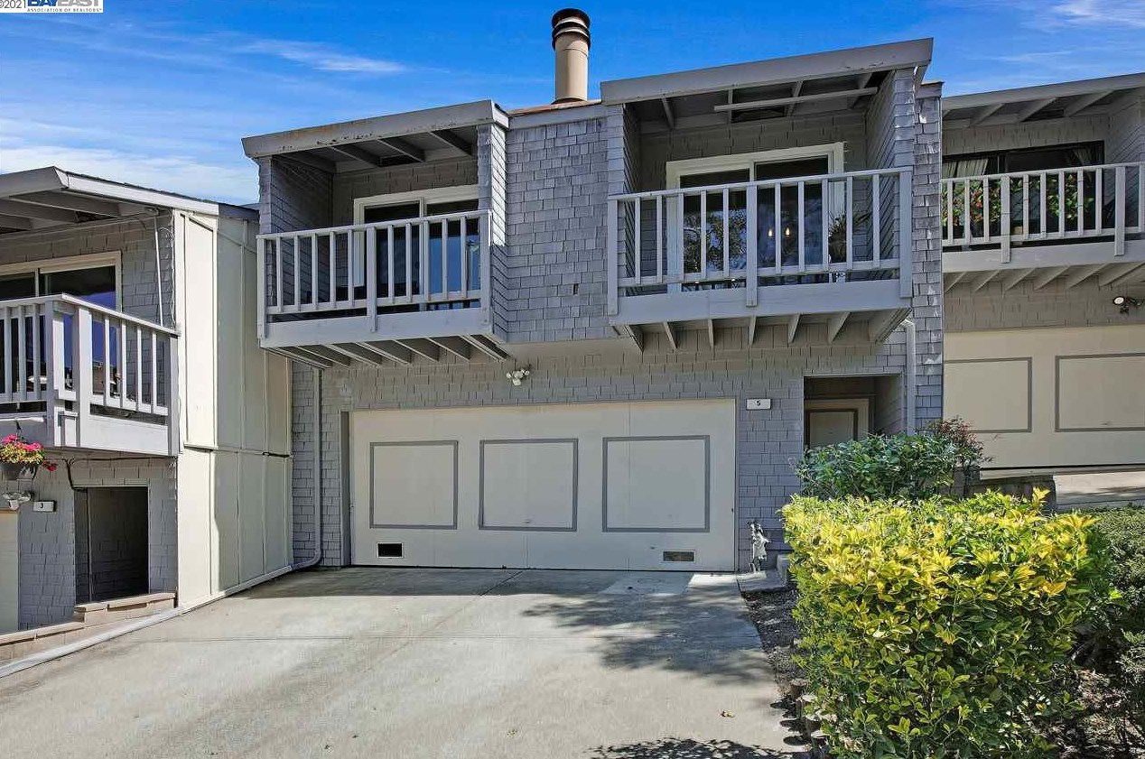 5 Quail Hill Ln, Richmond CA  94803-2833 exterior